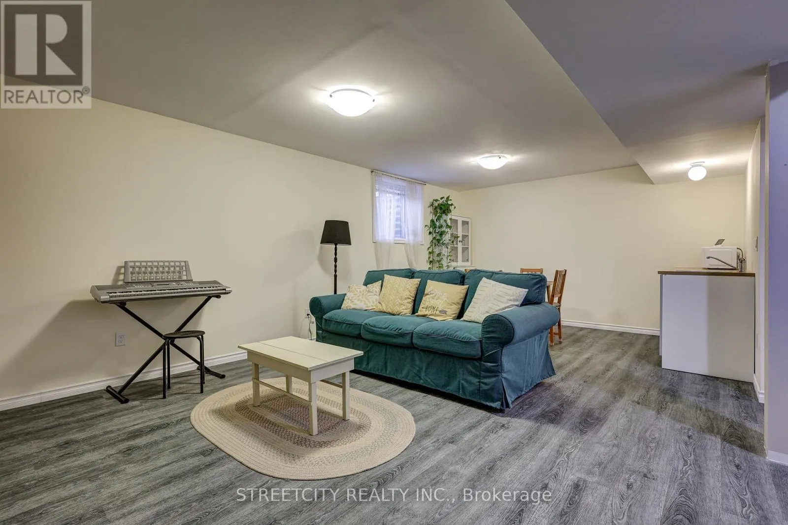 31 ACORN TRAIL