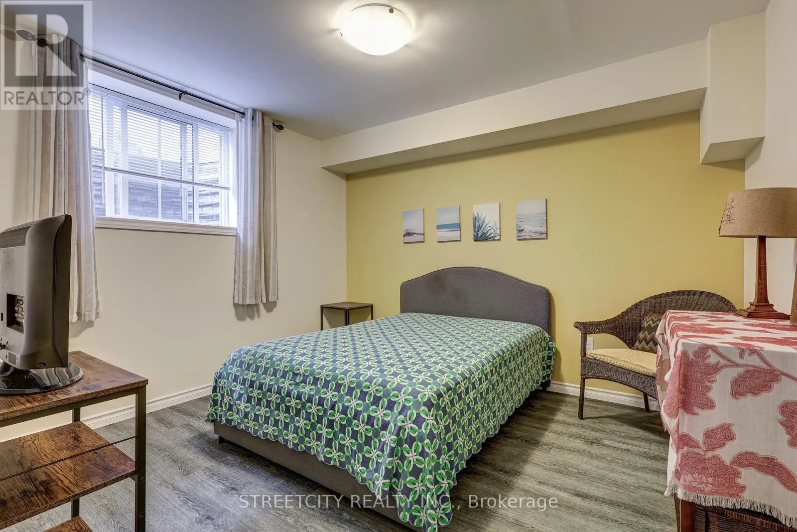 31 ACORN TRAIL