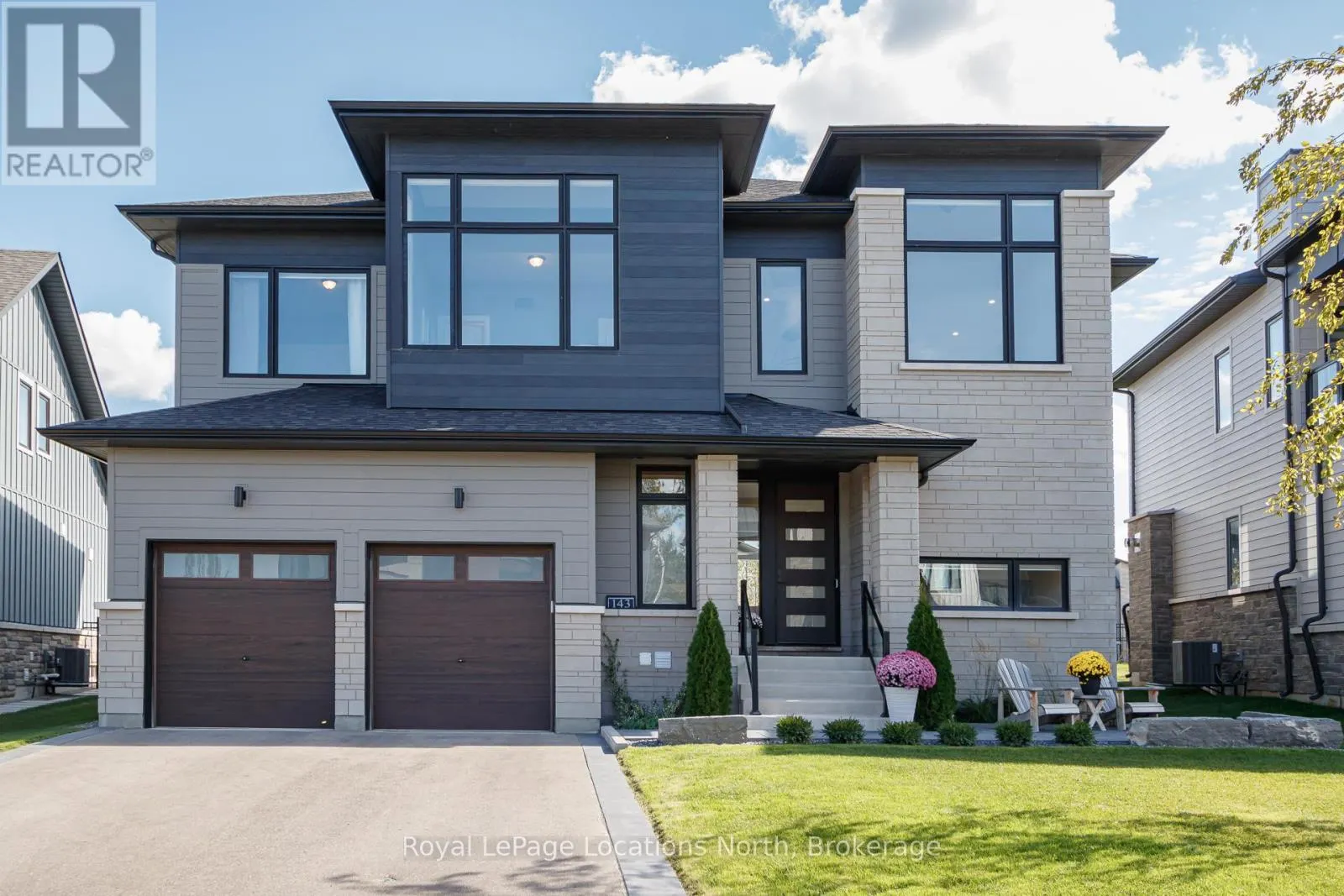 143 SPRINGSIDE CRESCENT