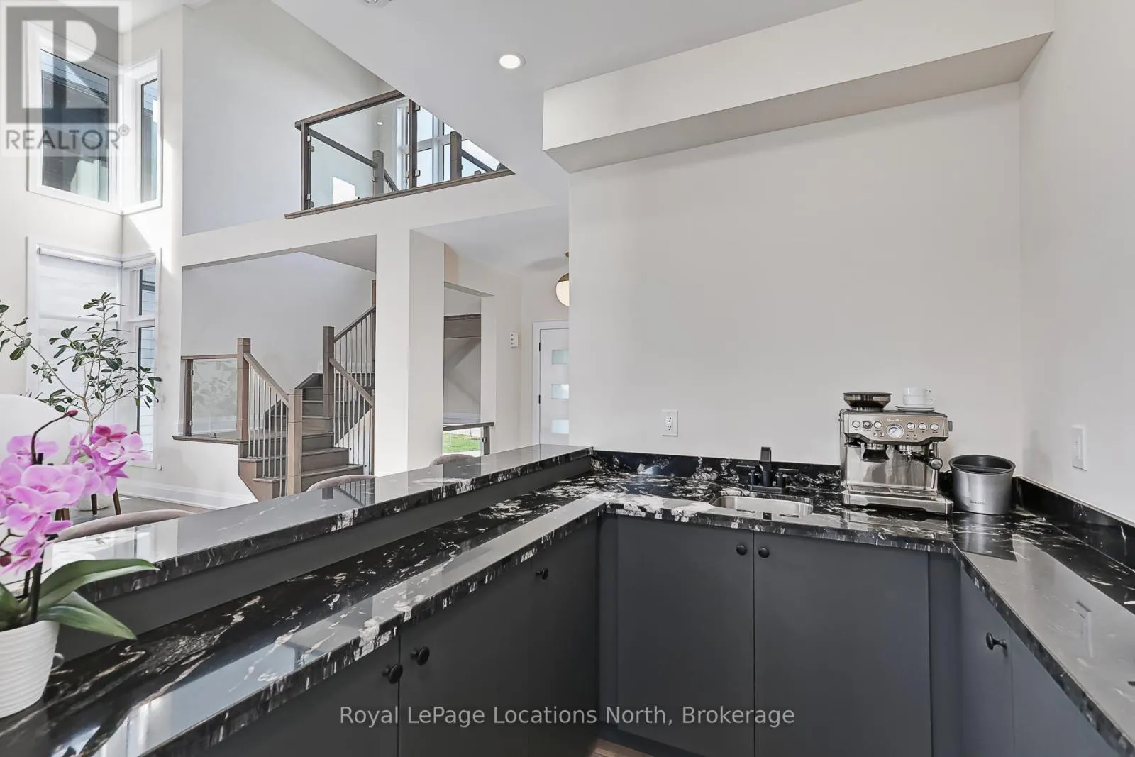 143 SPRINGSIDE CRESCENT