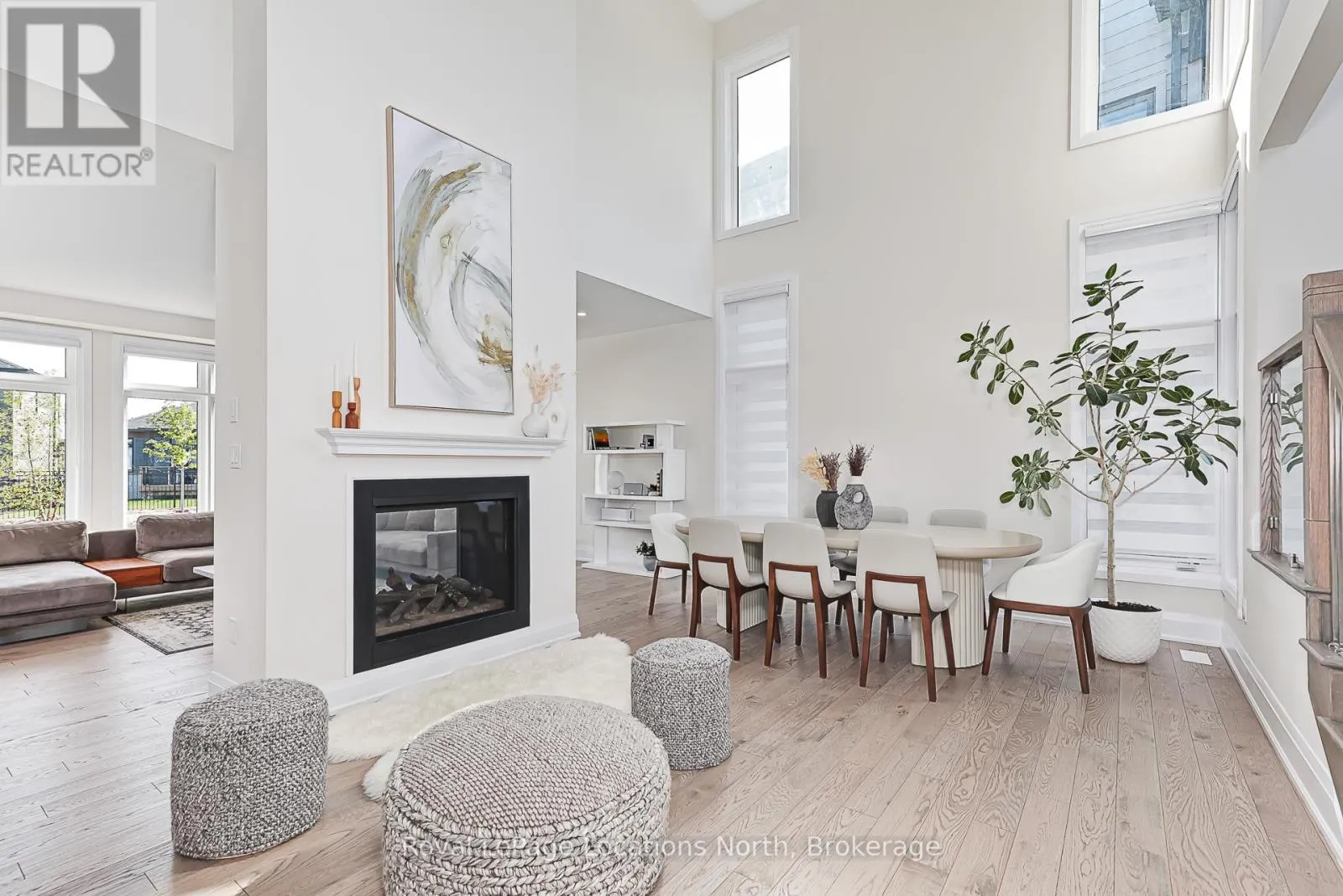 143 SPRINGSIDE CRESCENT