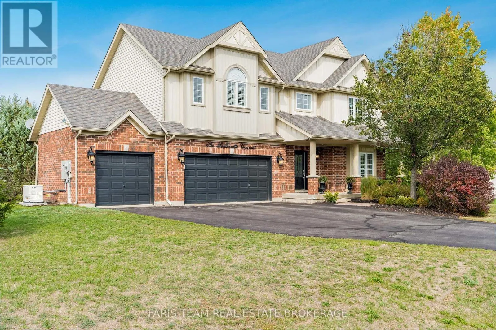 6 SOMERVILLE CRESCENT