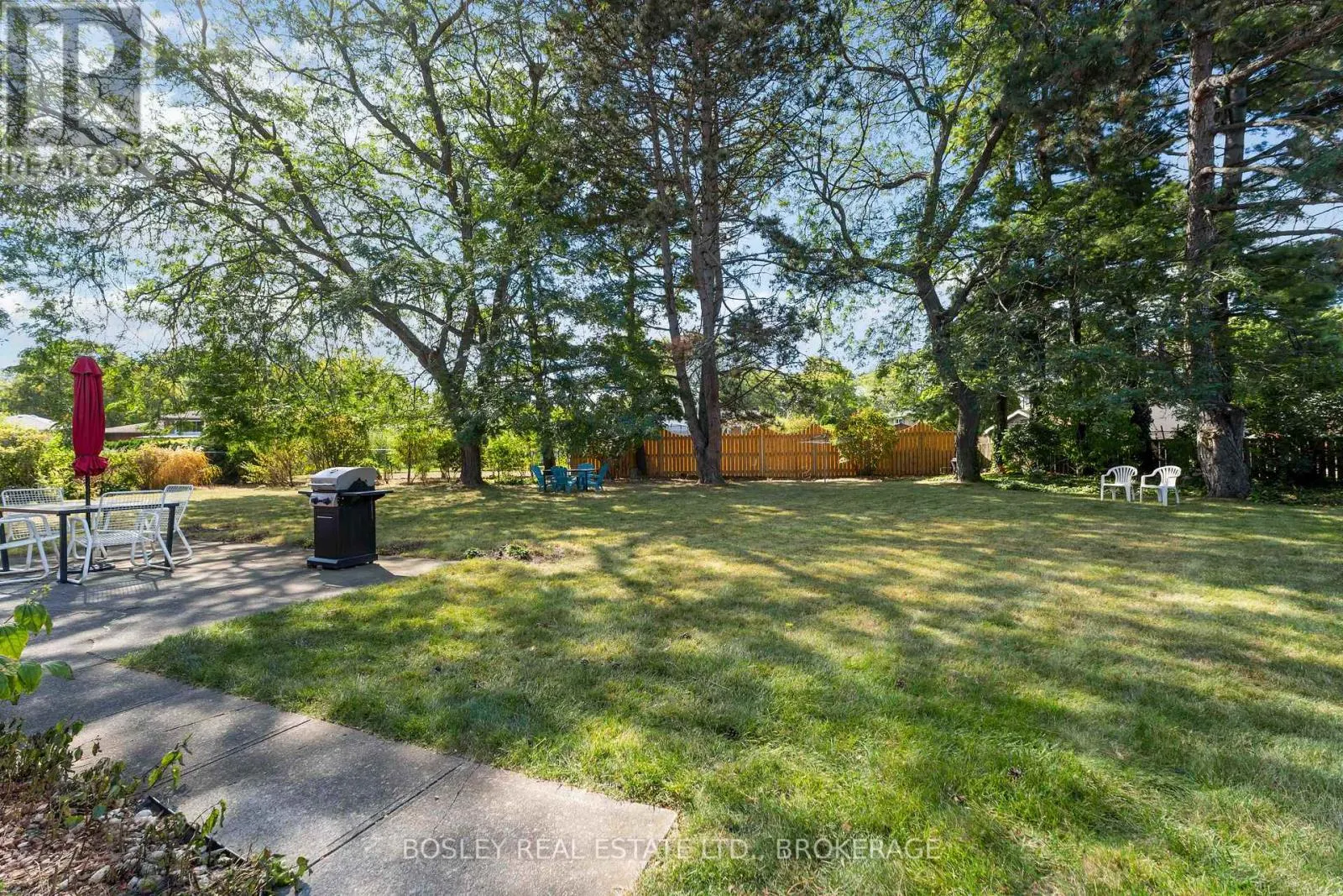 27 MEADOWLARK CRESCENT