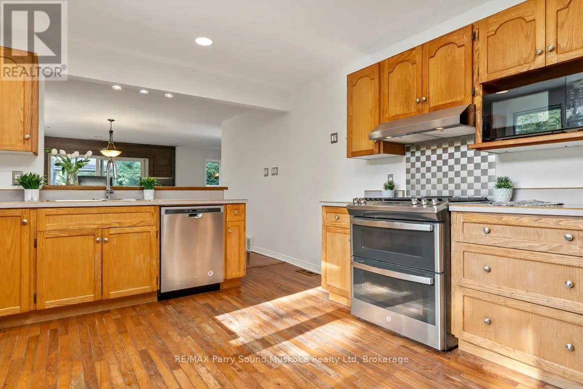 9 ADDIE STREET