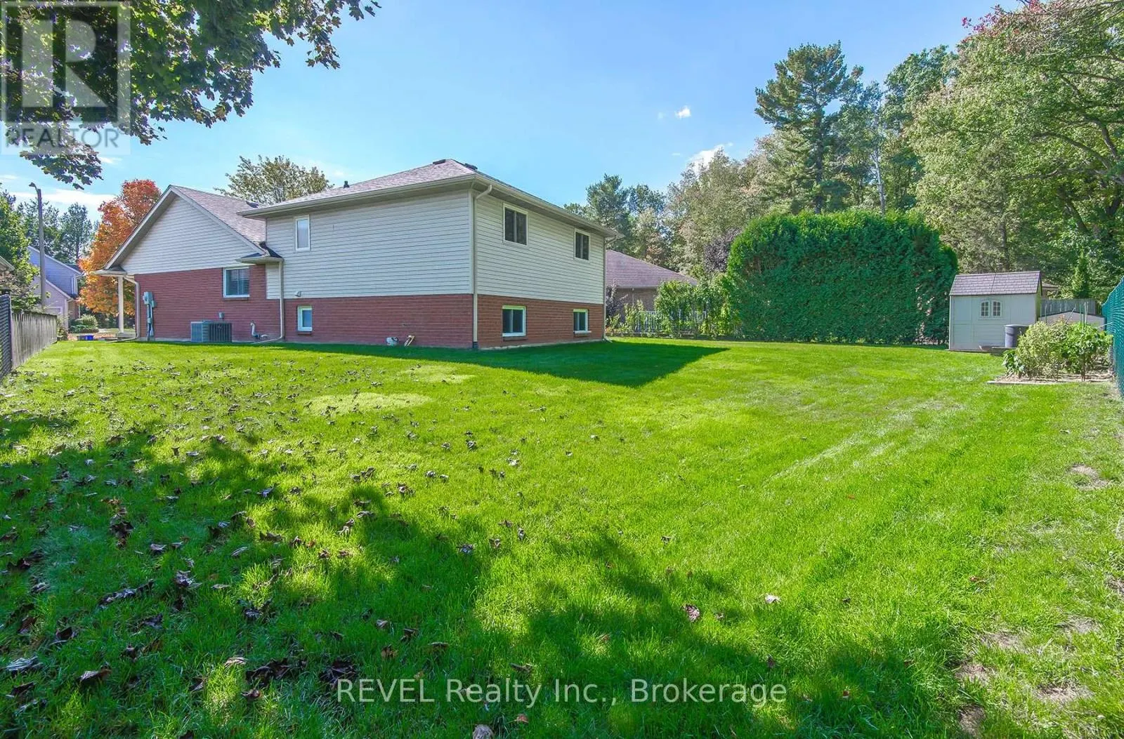 307 BECKETT CRESCENT