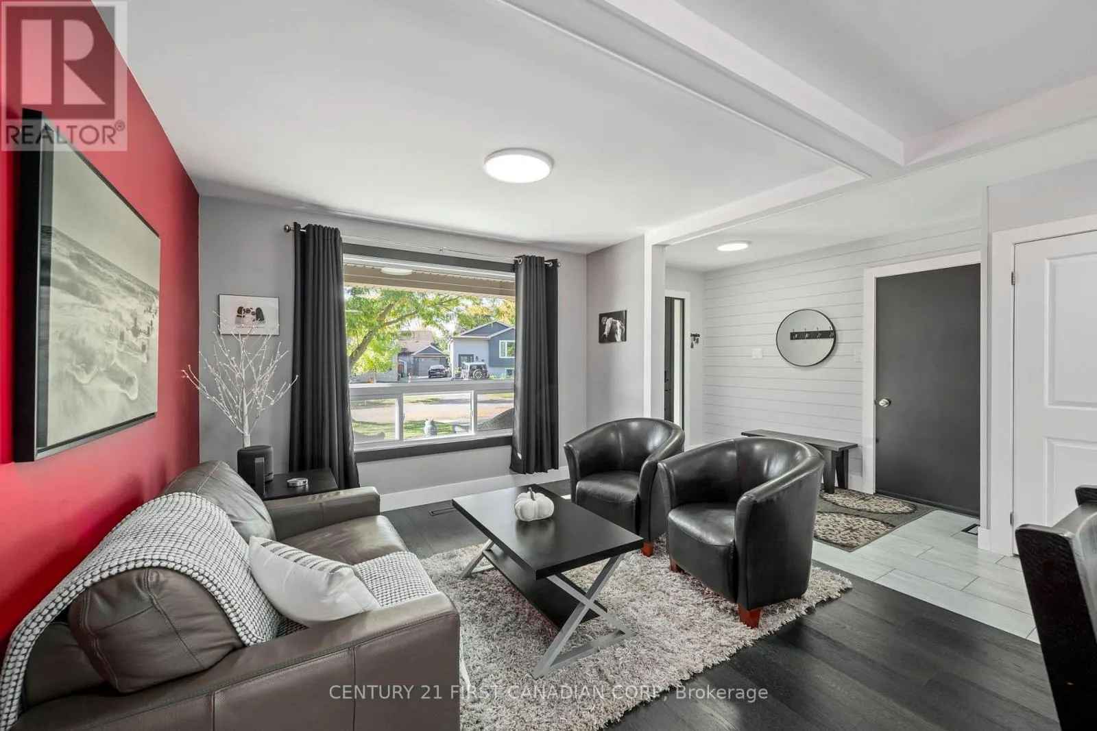 10 DANIELLE CRESCENT