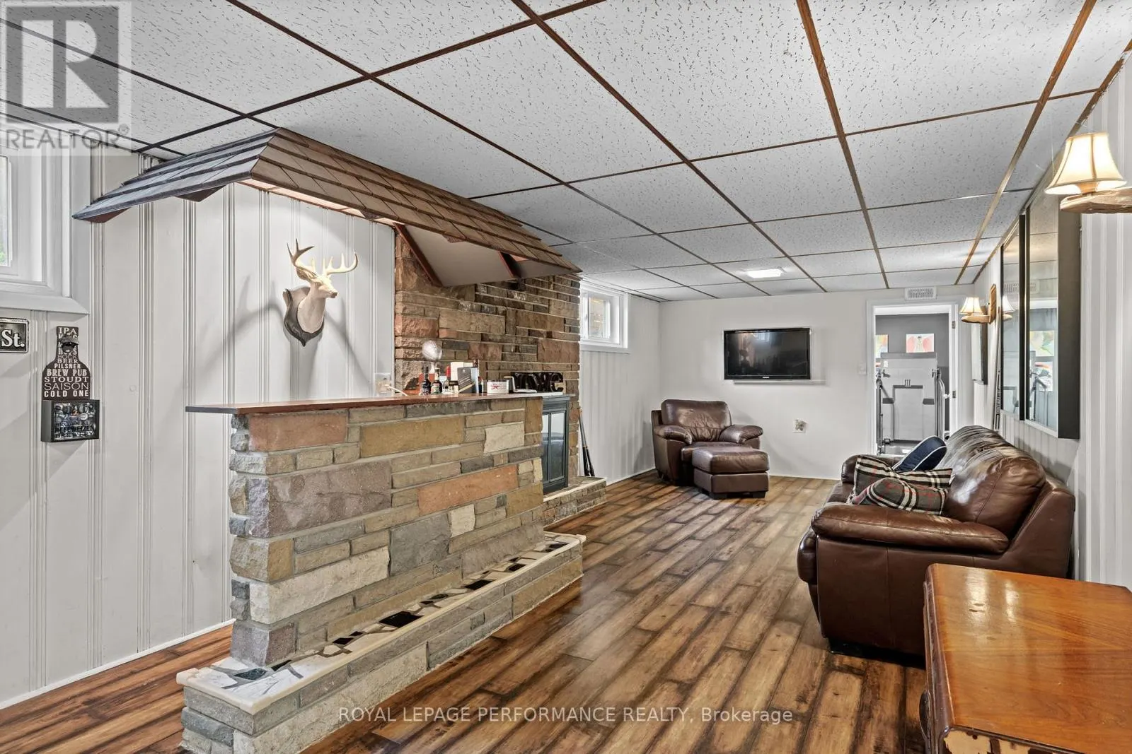 2219 AUDREY AVENUE