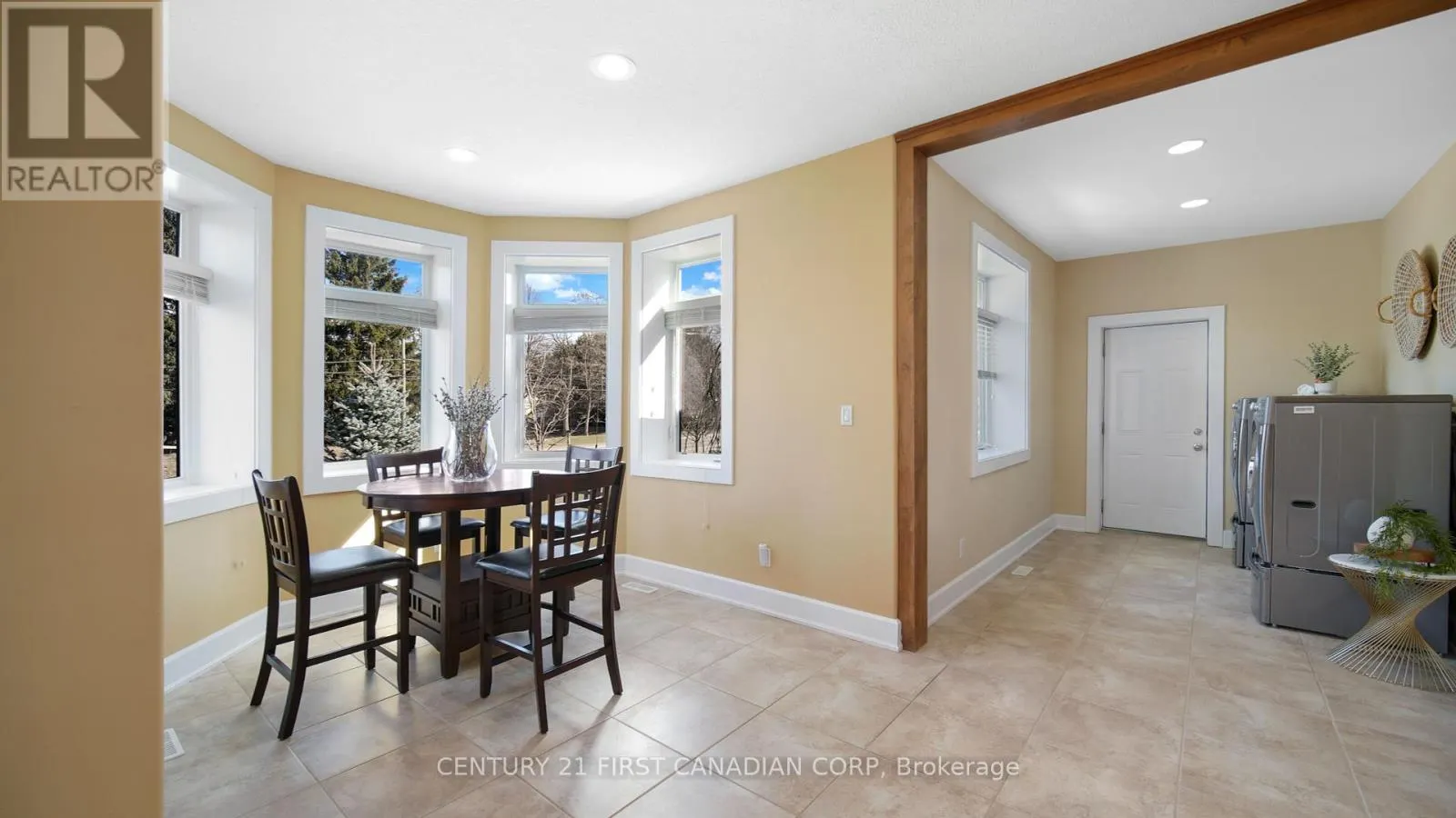 1659 HAMILTON ROAD