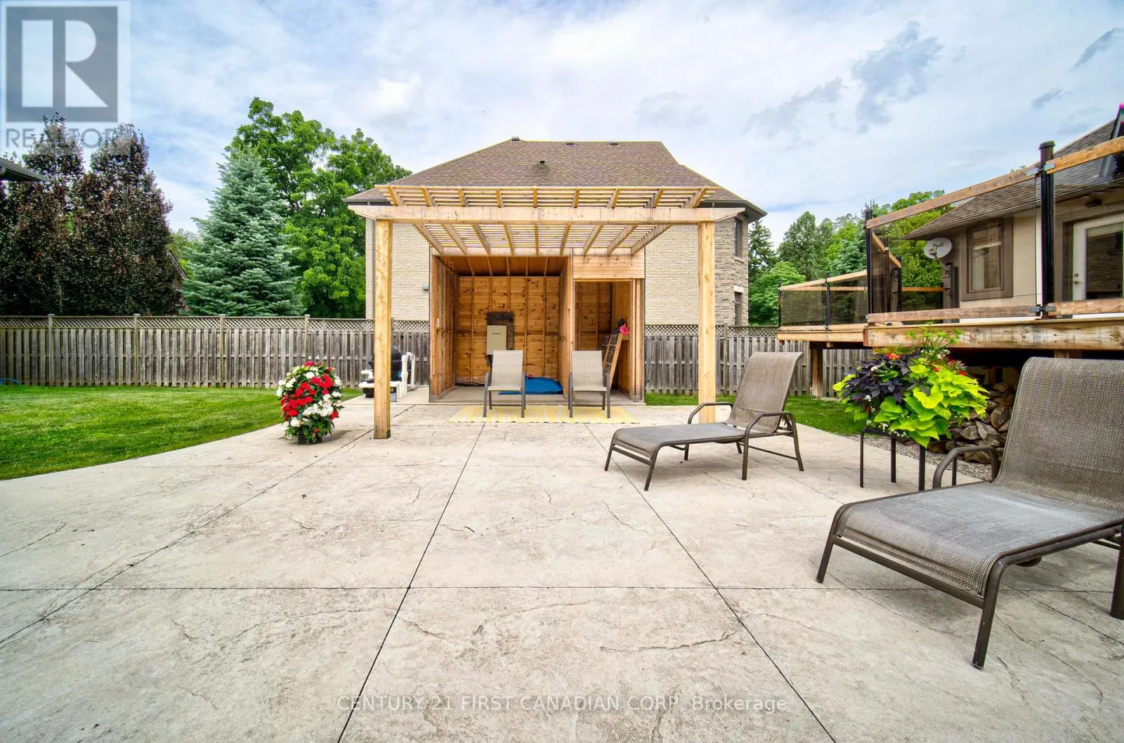 1659 HAMILTON ROAD