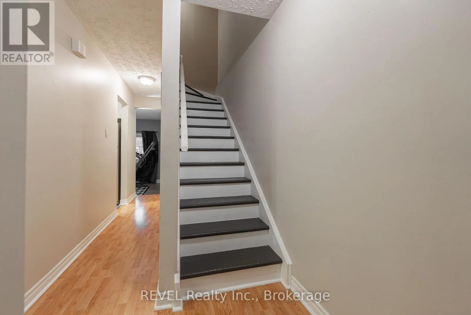 113 - 185 DENISTOUN STREET, #113