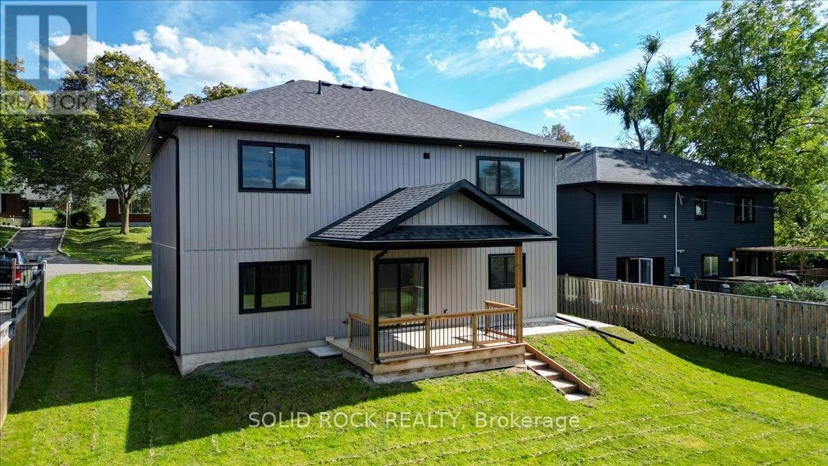 124 CROMWELL STREET