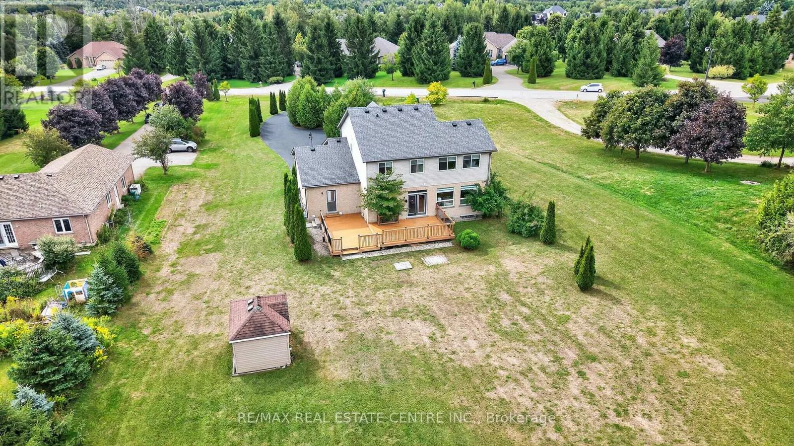 37 WOODLAND DRIVE