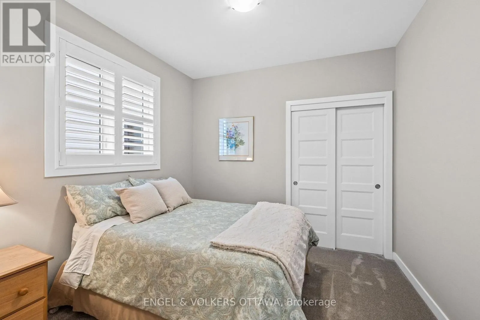 213 BLACKHORSE DRIVE