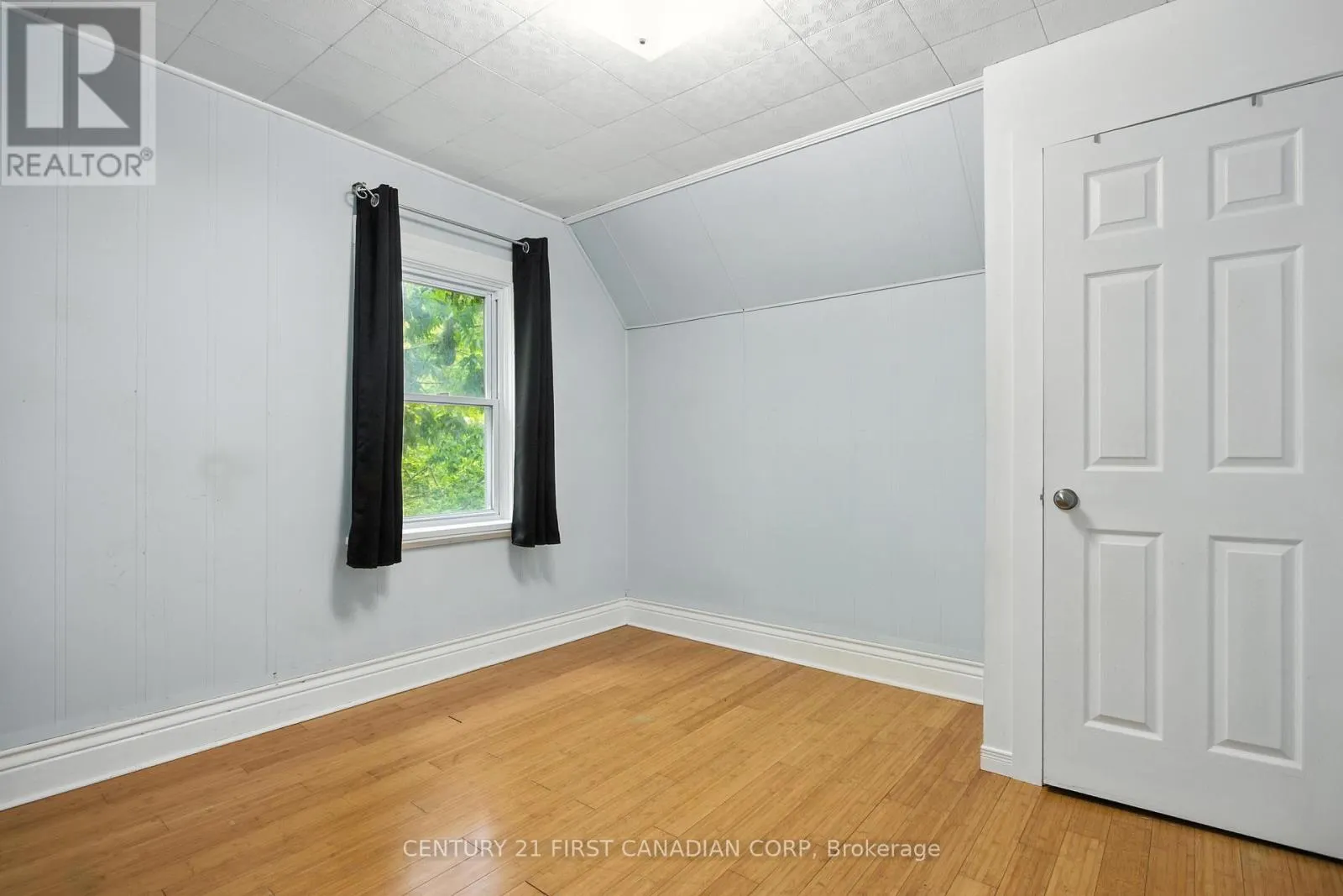 111 WHARNCLIFFE ROAD
