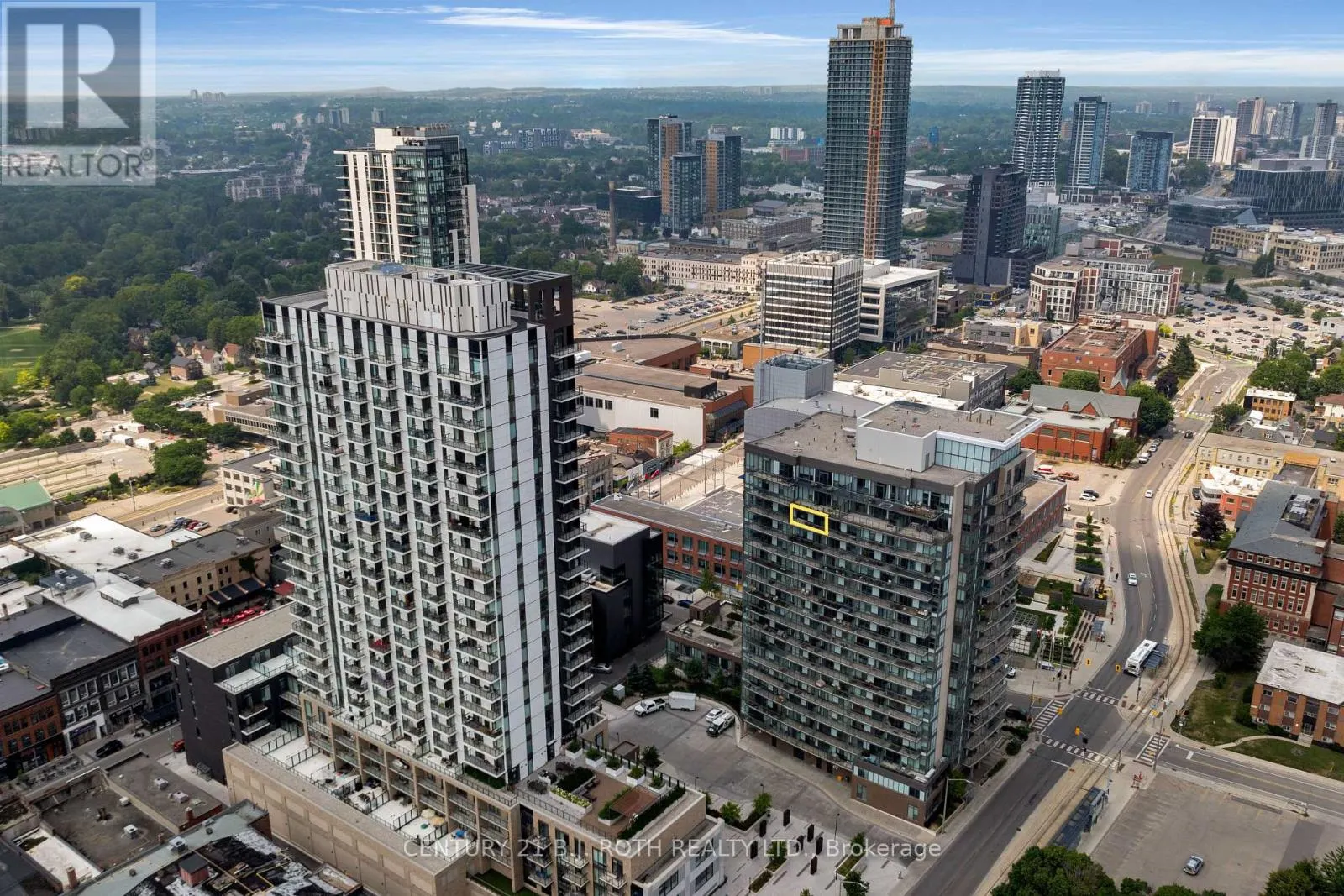1507 - 85 DUKE STREET W
