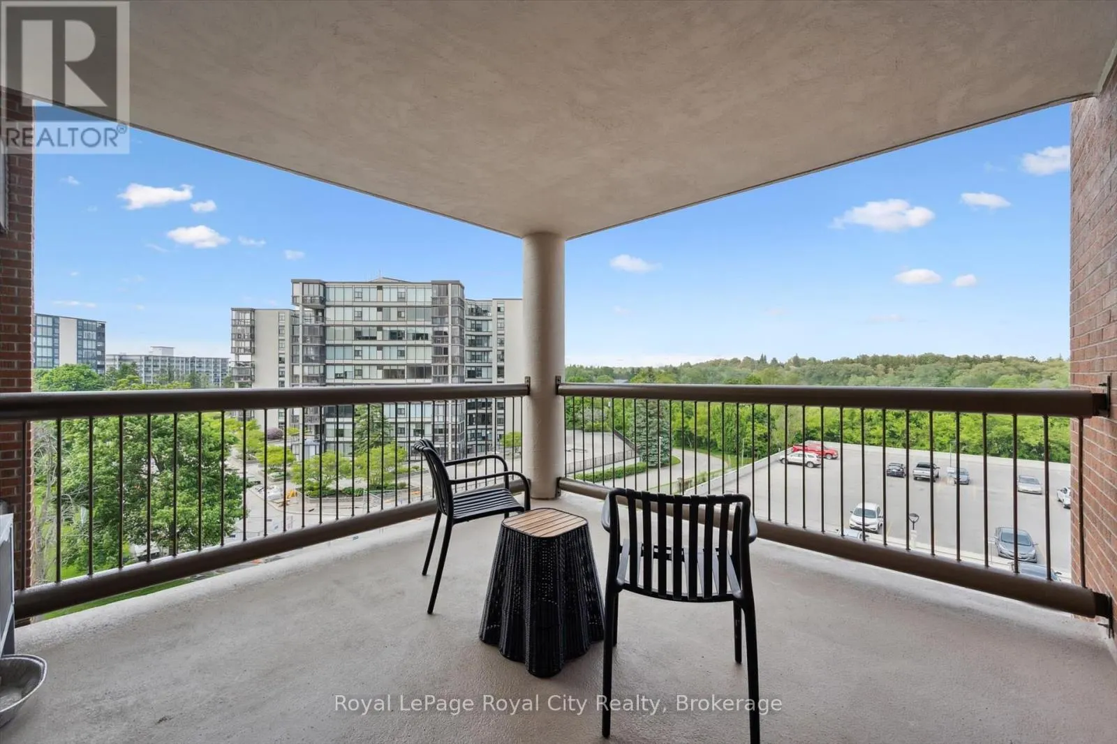 501 - 22 MARILYN DRIVE, #501