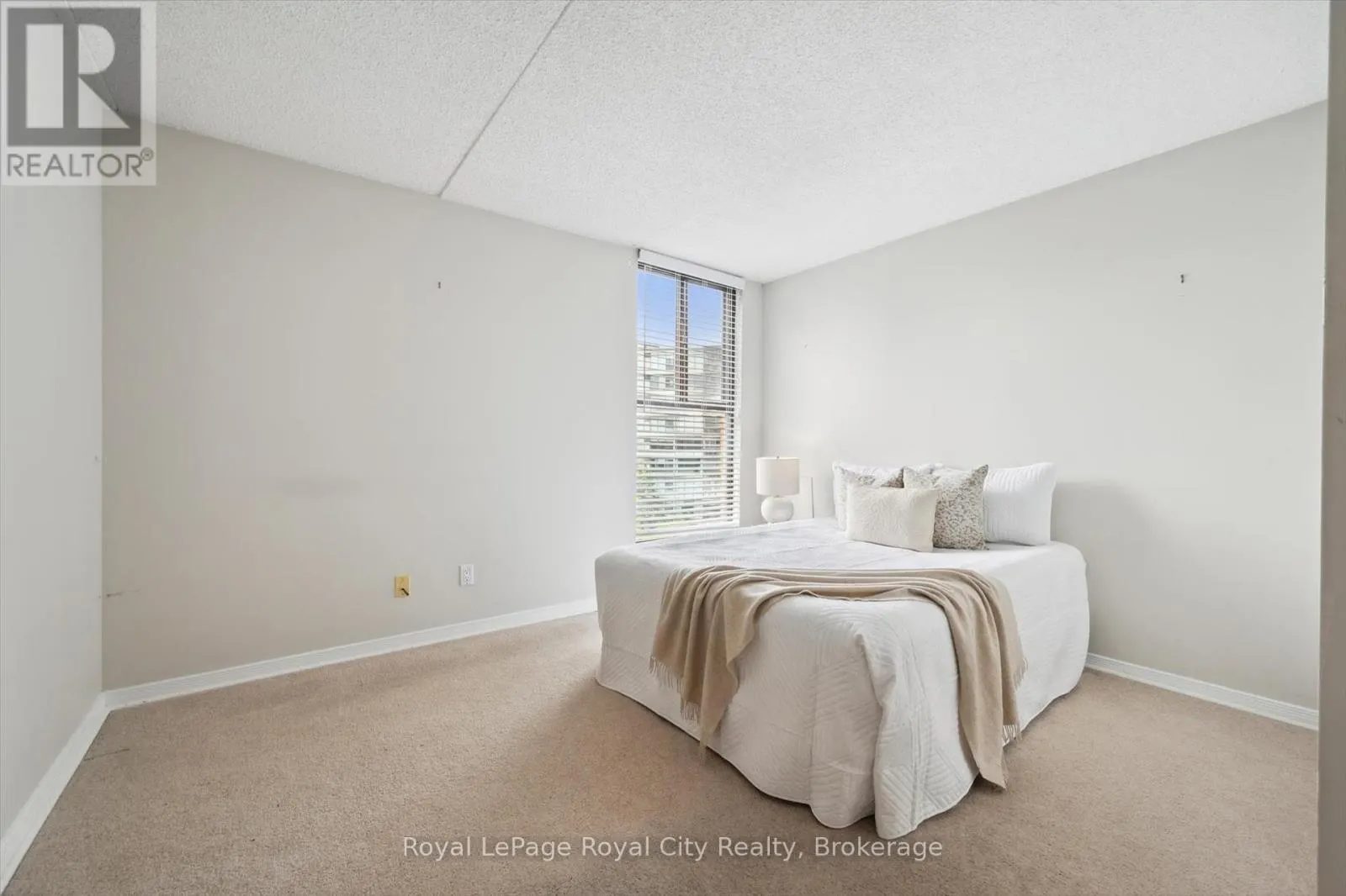 501 - 22 MARILYN DRIVE, #501