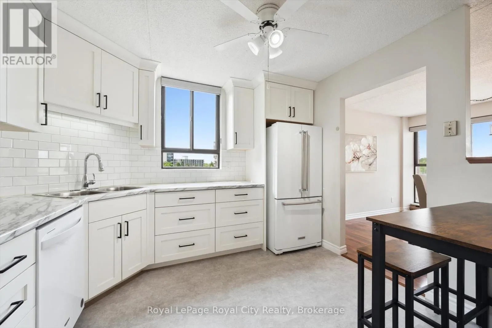 501 - 22 MARILYN DRIVE, #501