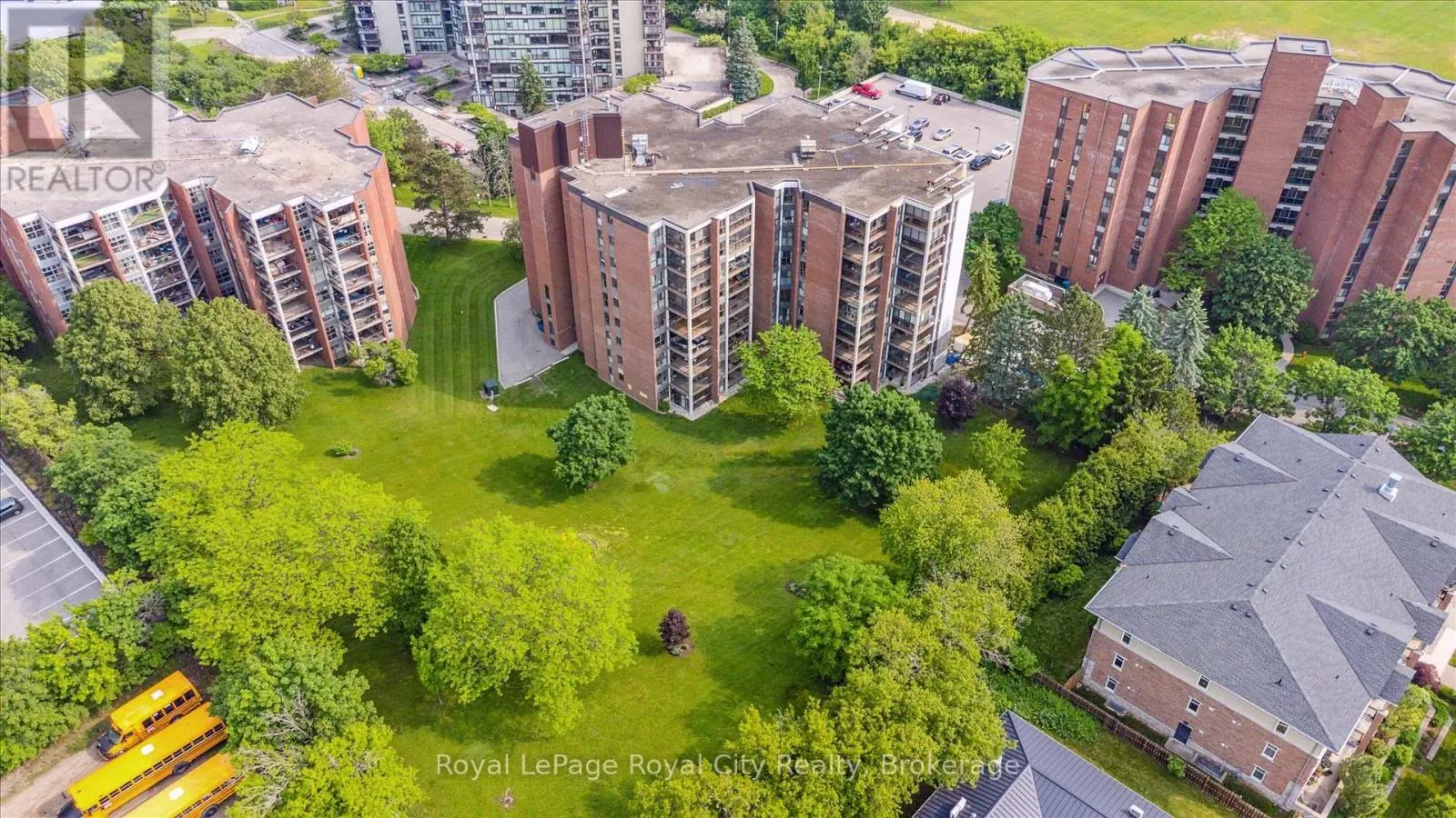 501 - 22 MARILYN DRIVE, #501