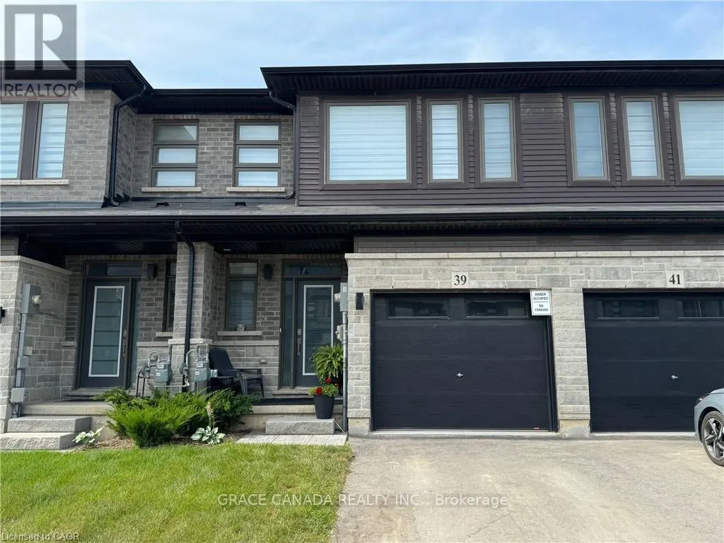 39 JUNE CALLWOOD WAY