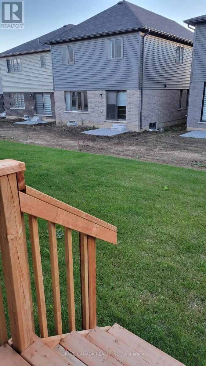 39 JUNE CALLWOOD WAY