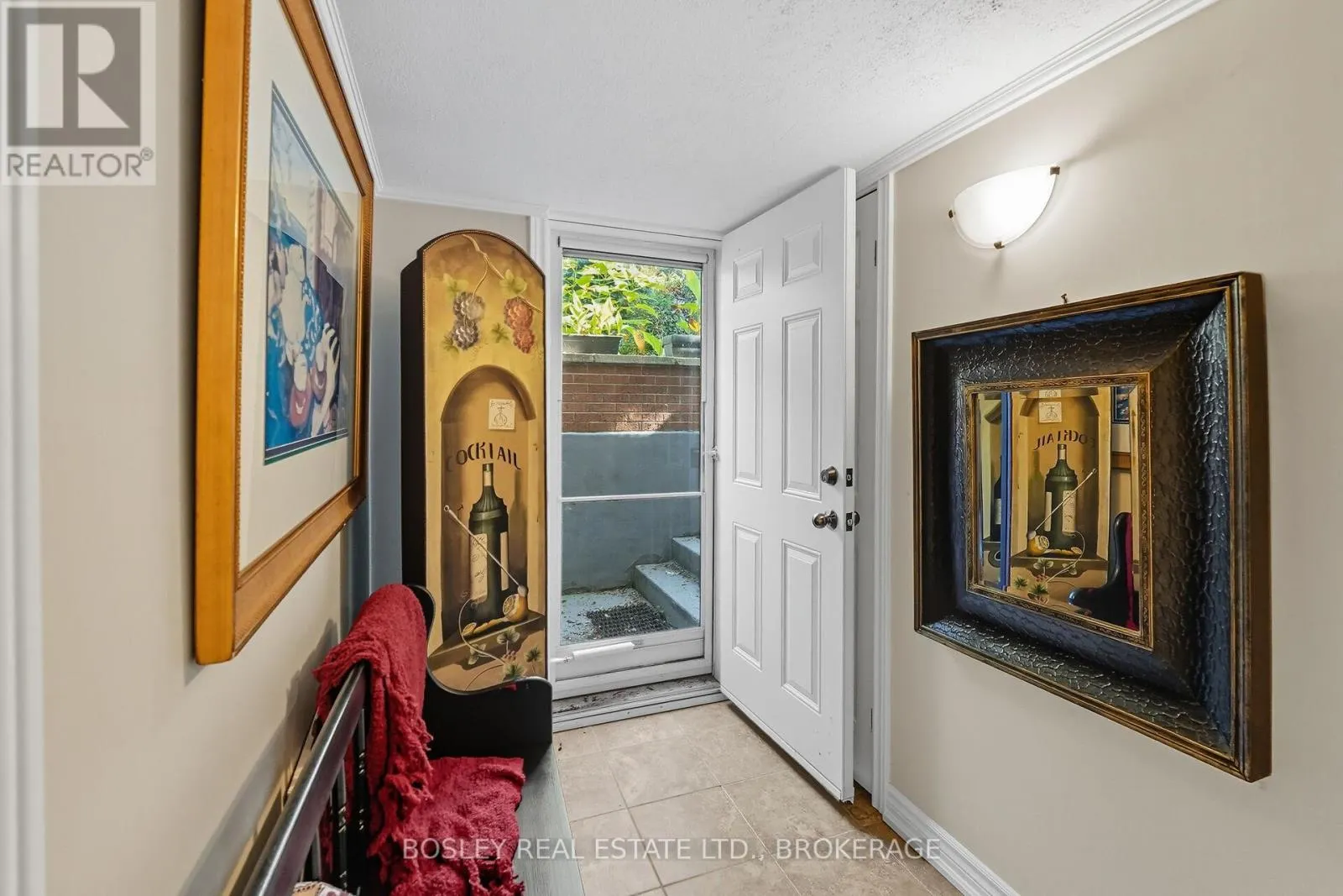 10 NORTHGATE CIRCLE