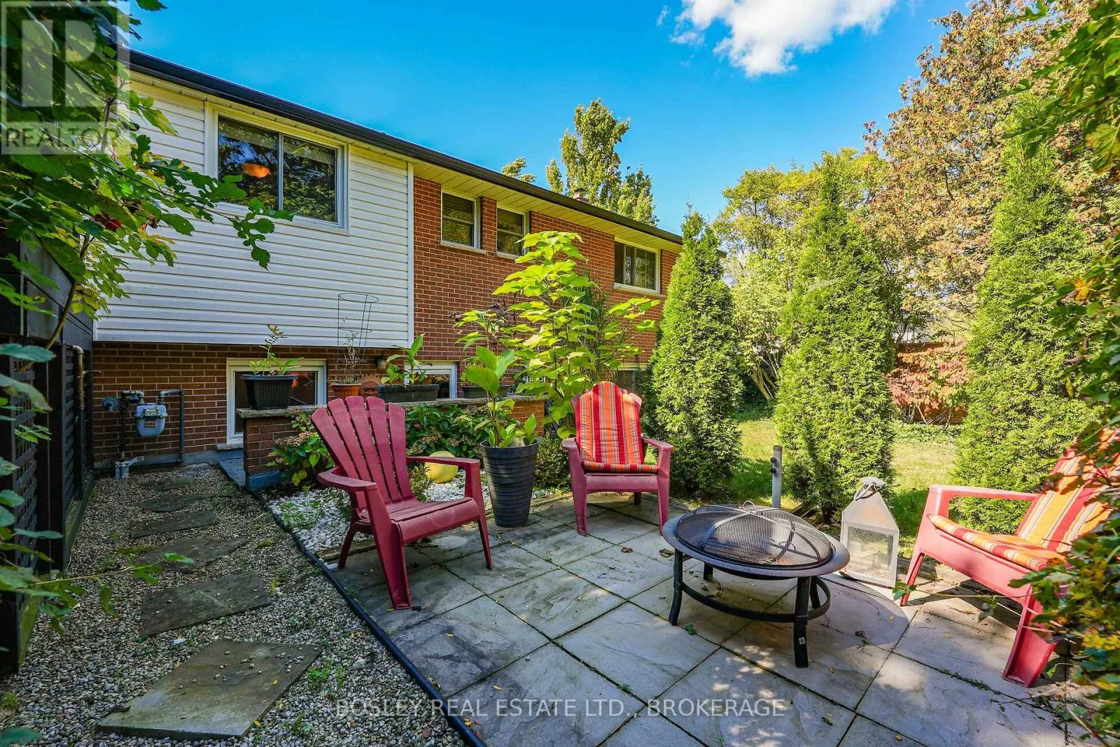 10 NORTHGATE CIRCLE