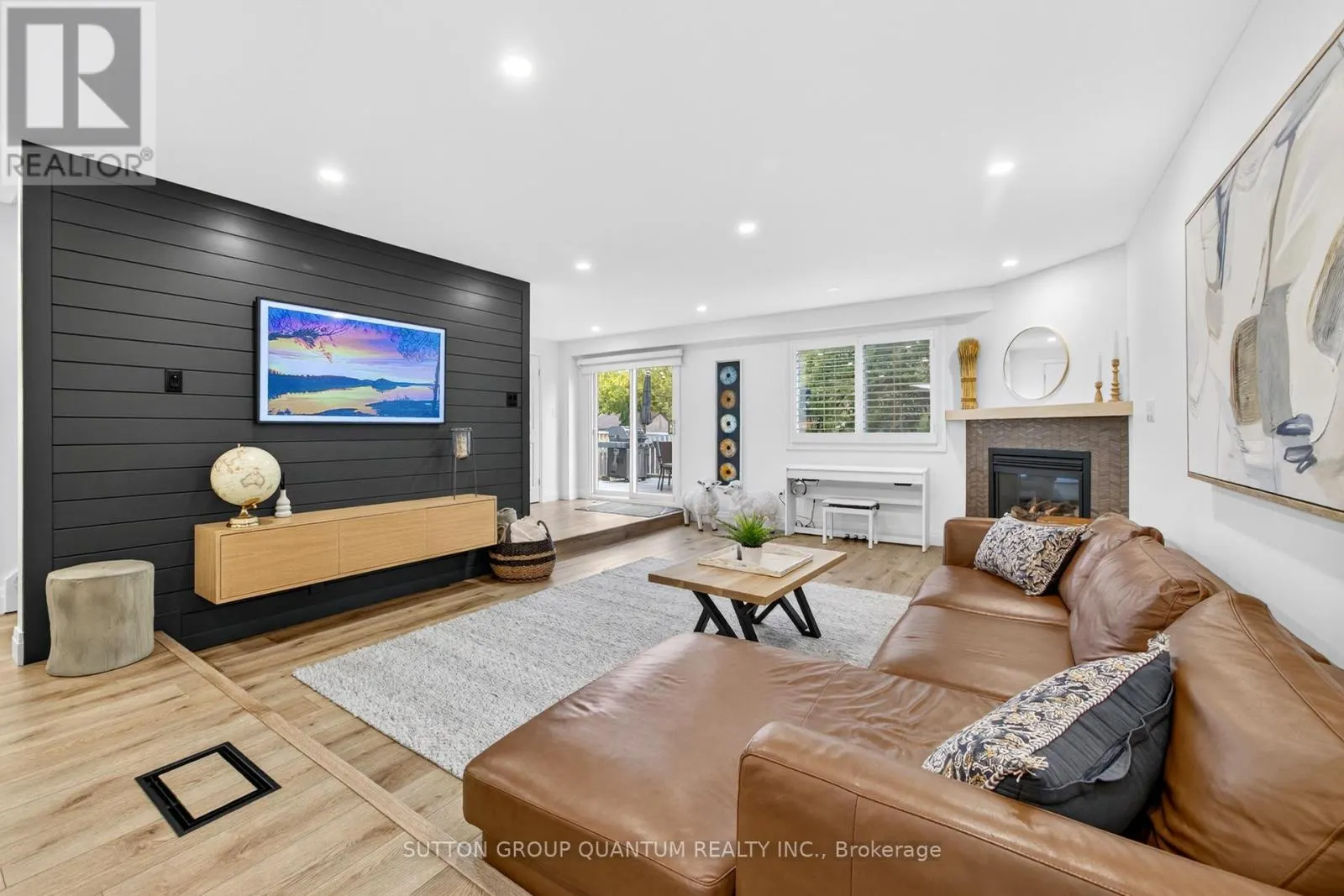 28 ENDEAVOUR DRIVE