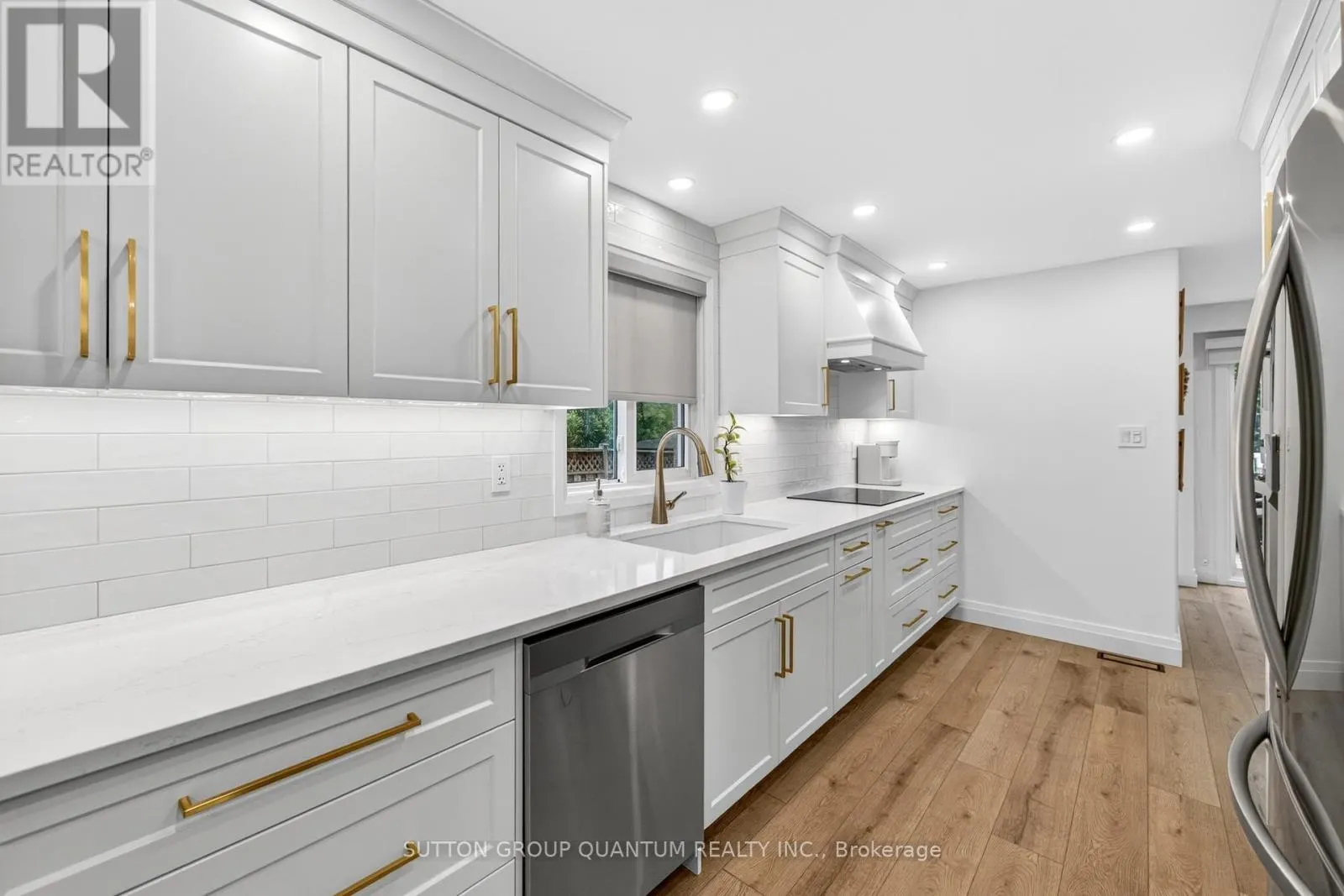 28 ENDEAVOUR DRIVE