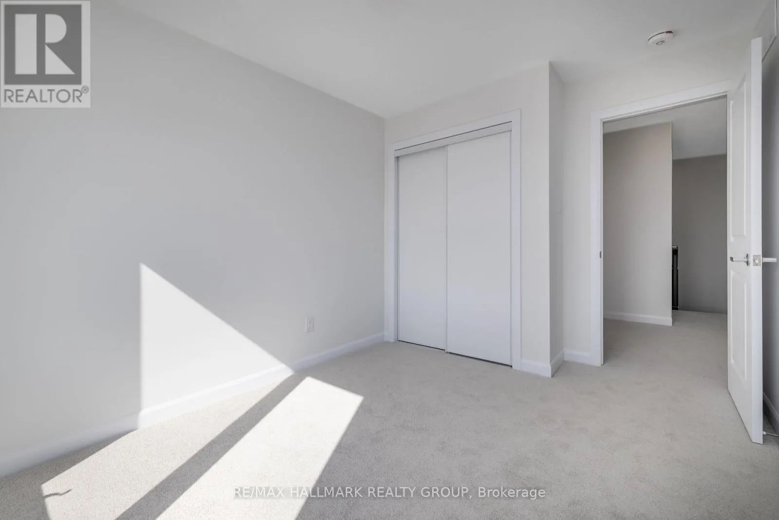 305 RAHEEN COURT