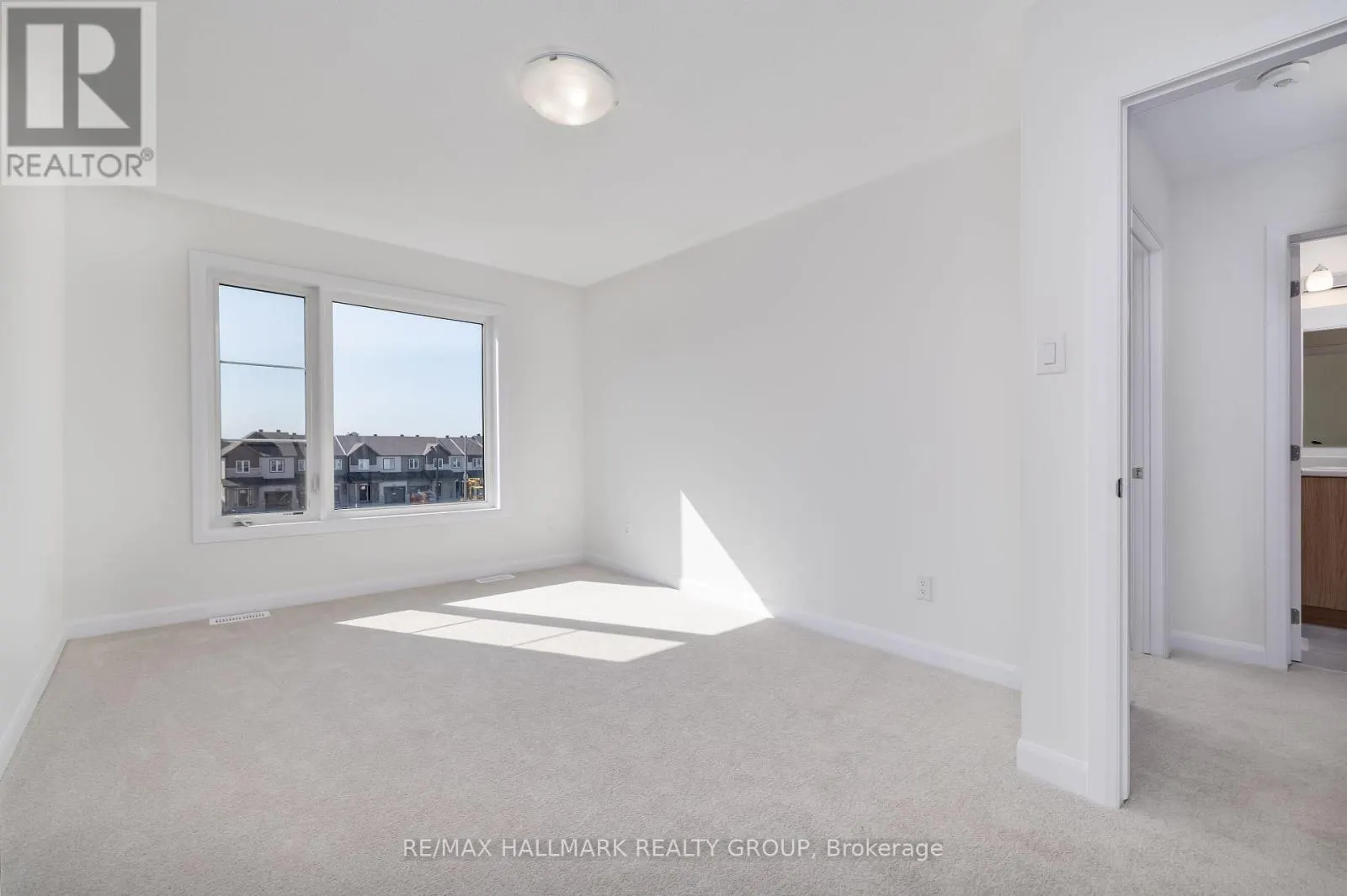 305 RAHEEN COURT
