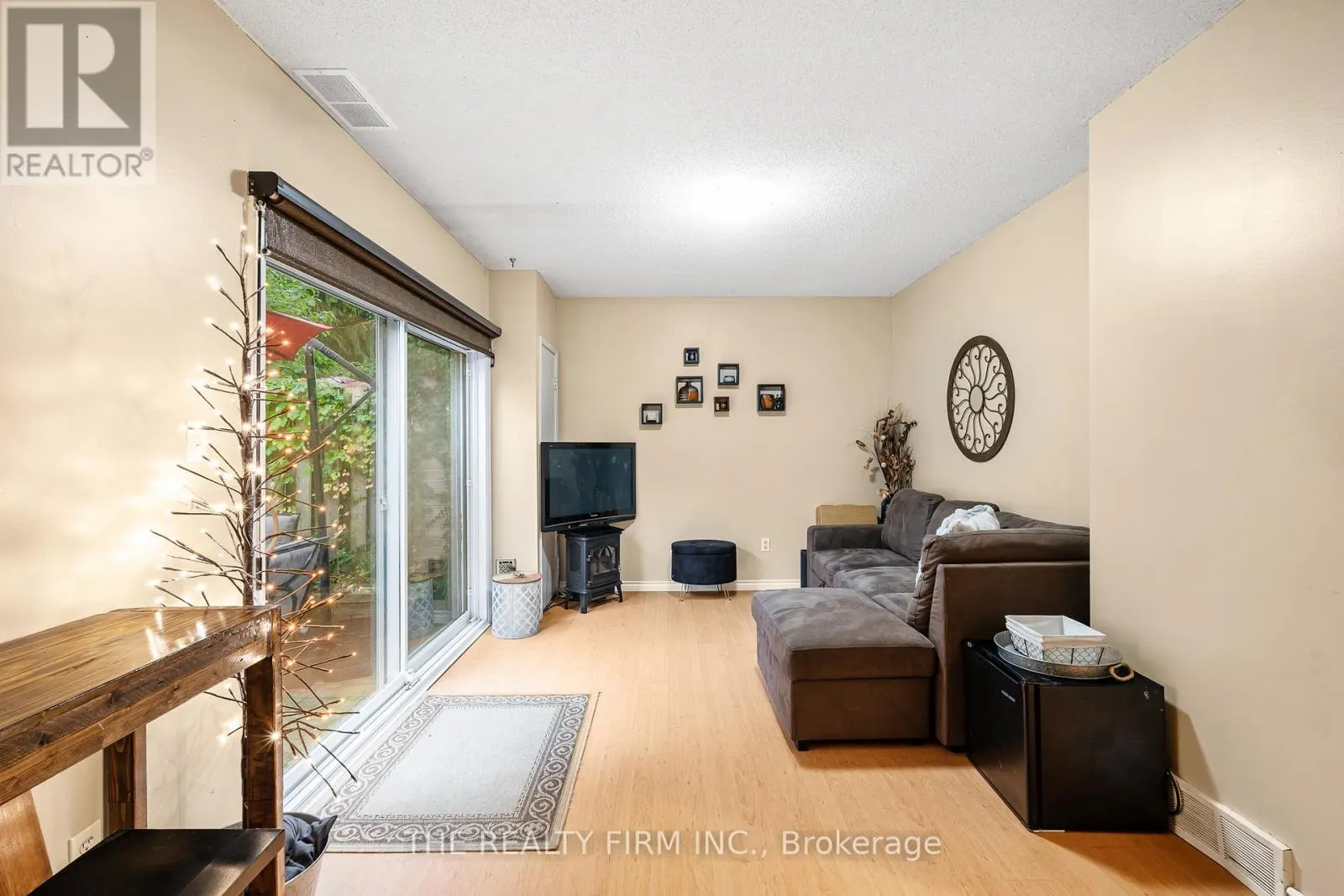 67 - 1990 WAVELL STREET, #67