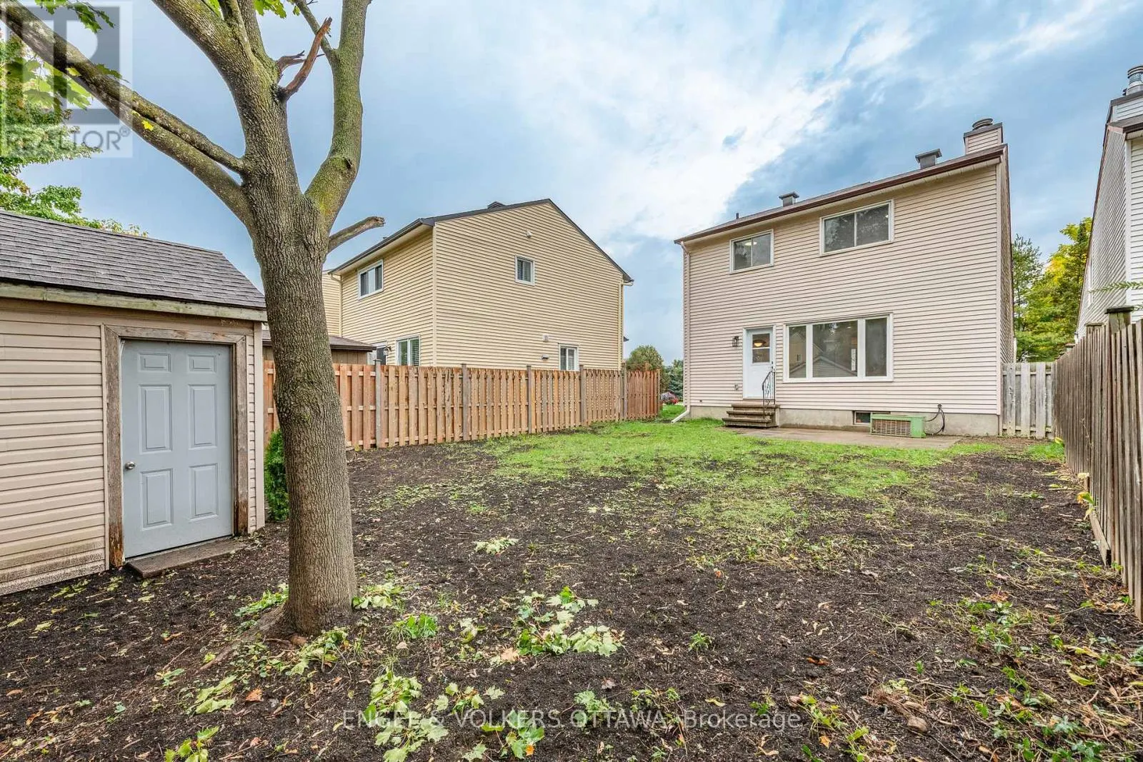 39 BENLARK ROAD