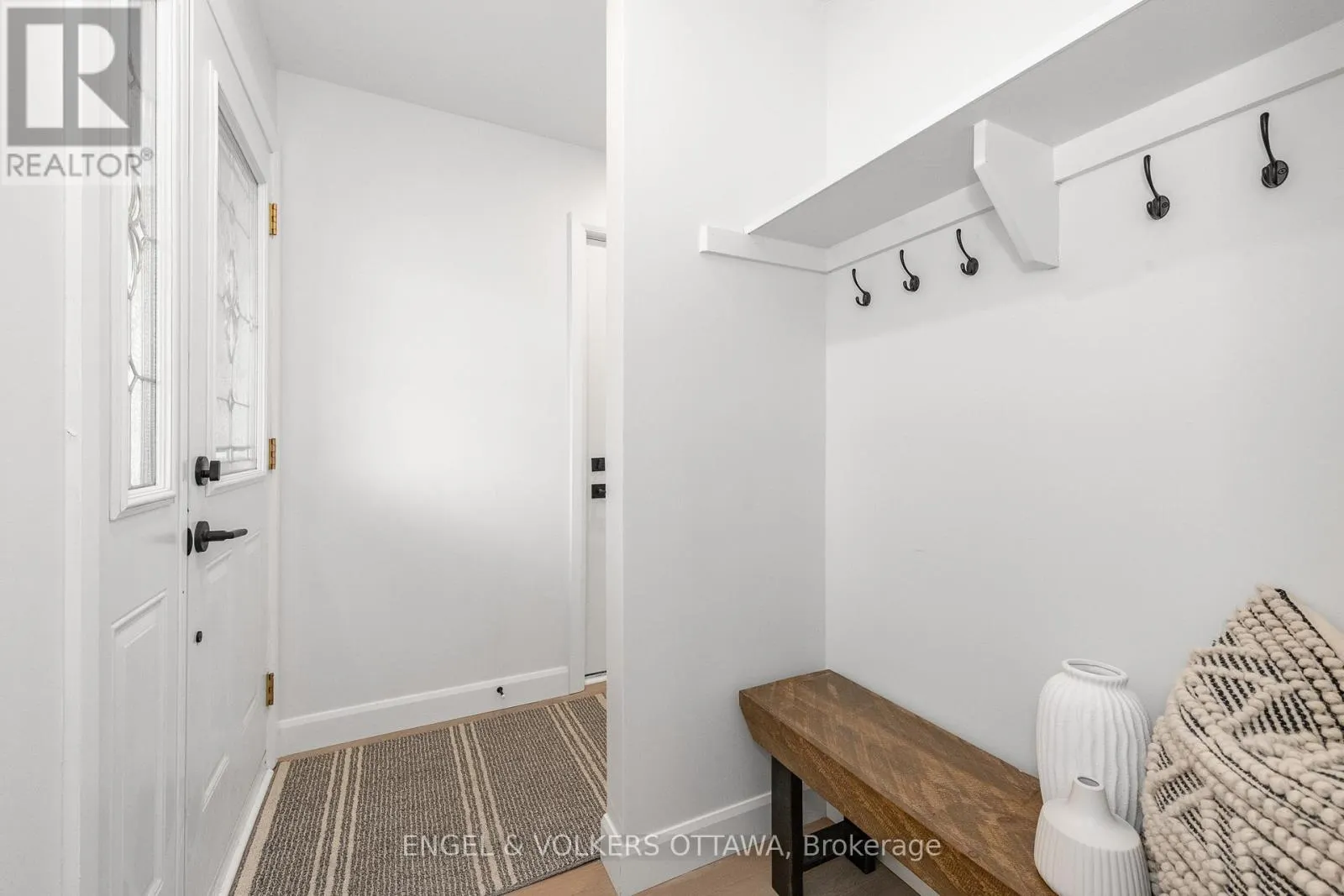39 BENLARK ROAD