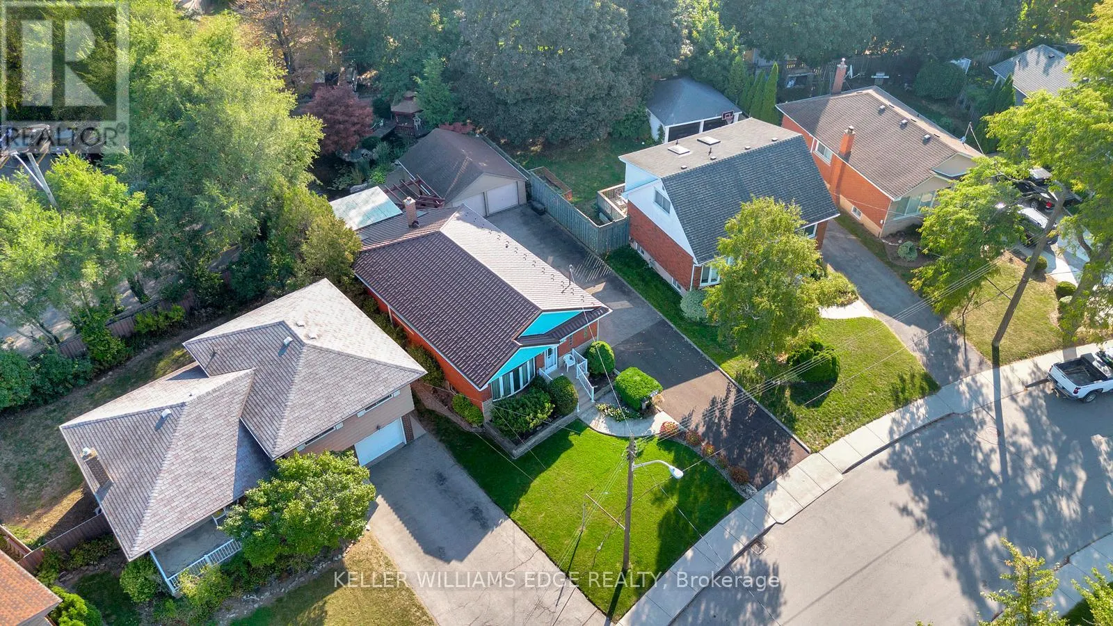 63 HARDALE CRESCENT