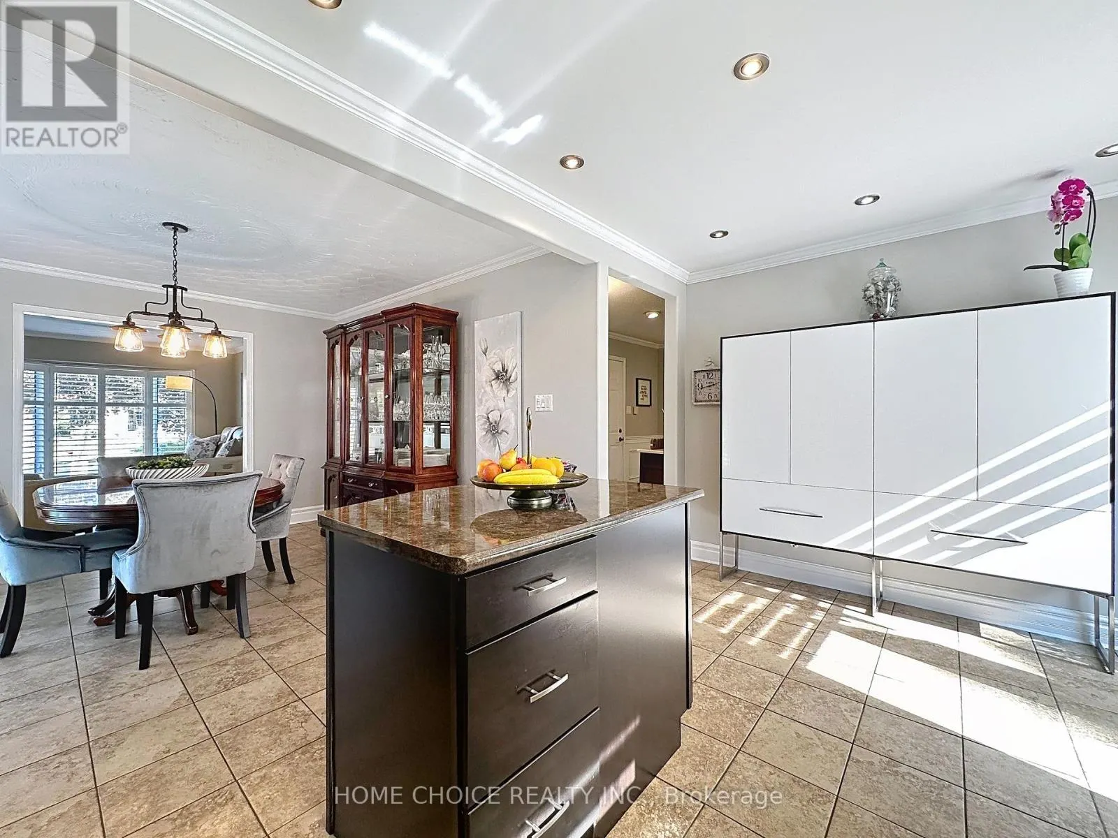 49 RIVIERA RIDGE