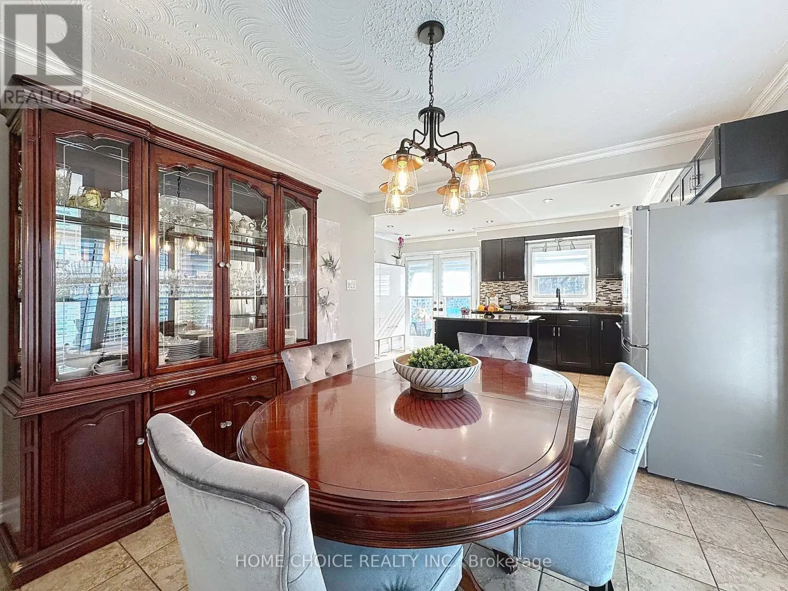 49 RIVIERA RIDGE