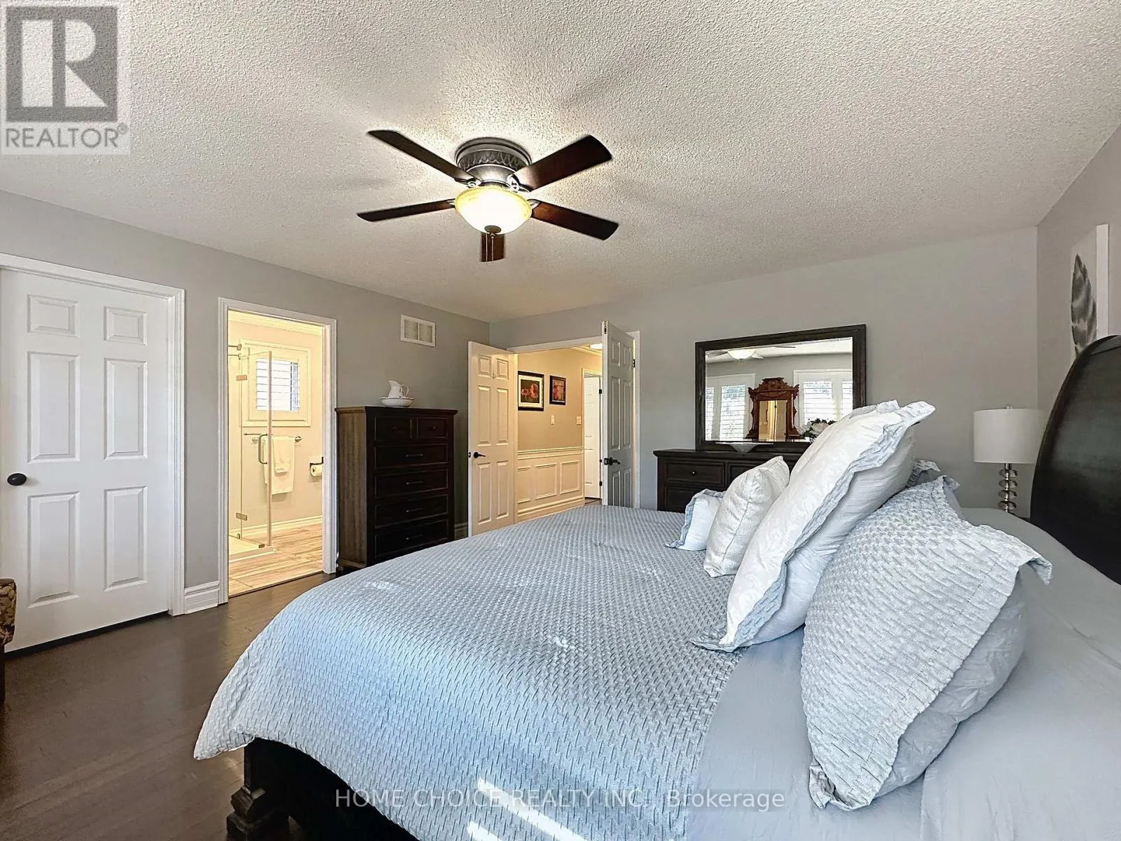 49 RIVIERA RIDGE