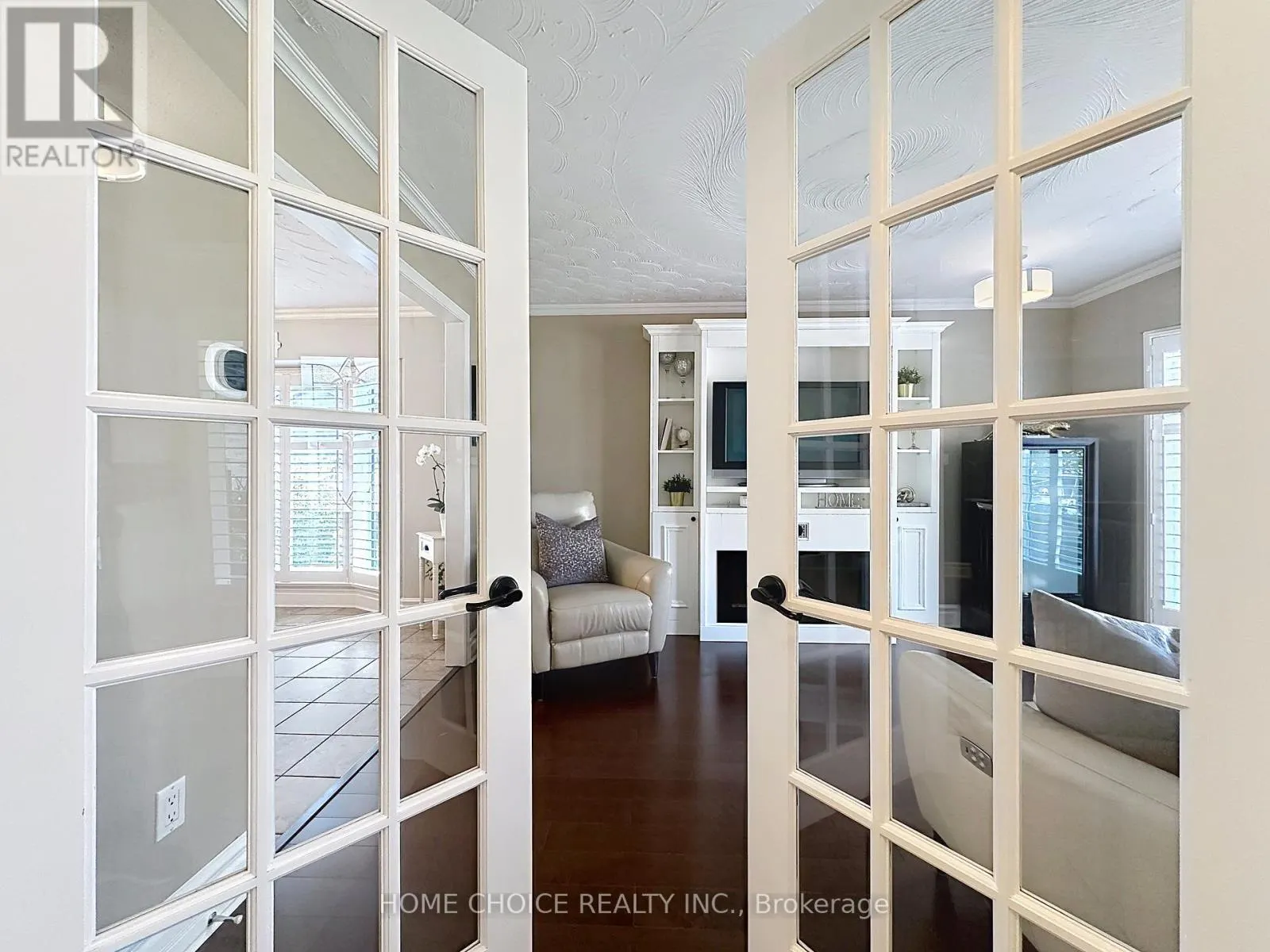 49 RIVIERA RIDGE