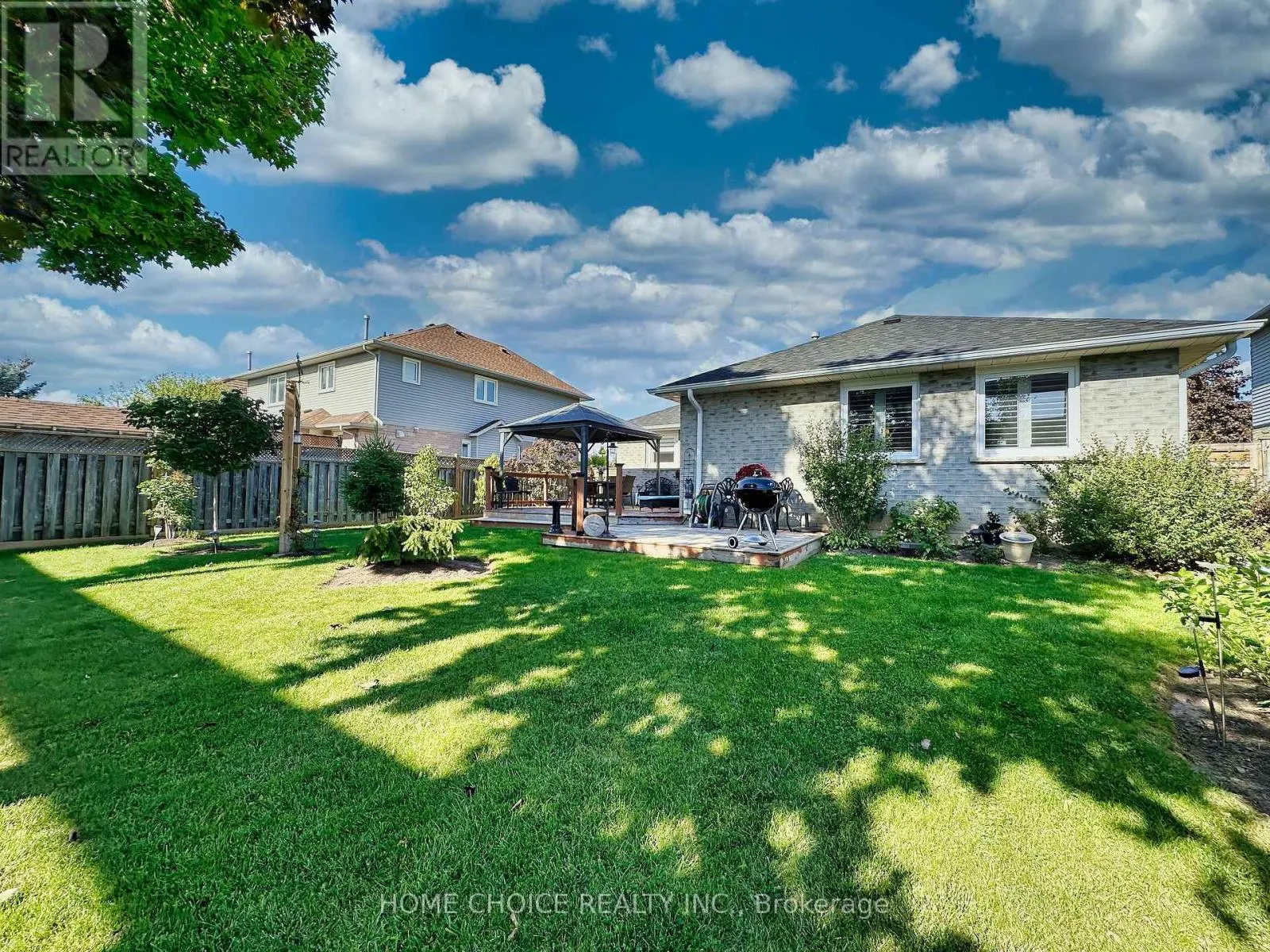 49 RIVIERA RIDGE