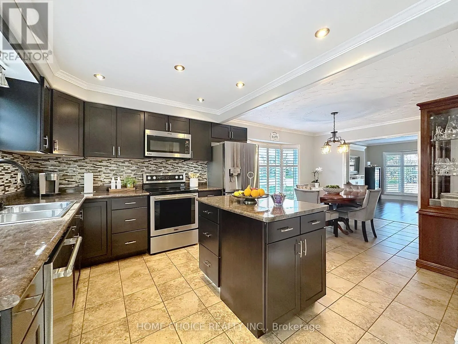 49 RIVIERA RIDGE