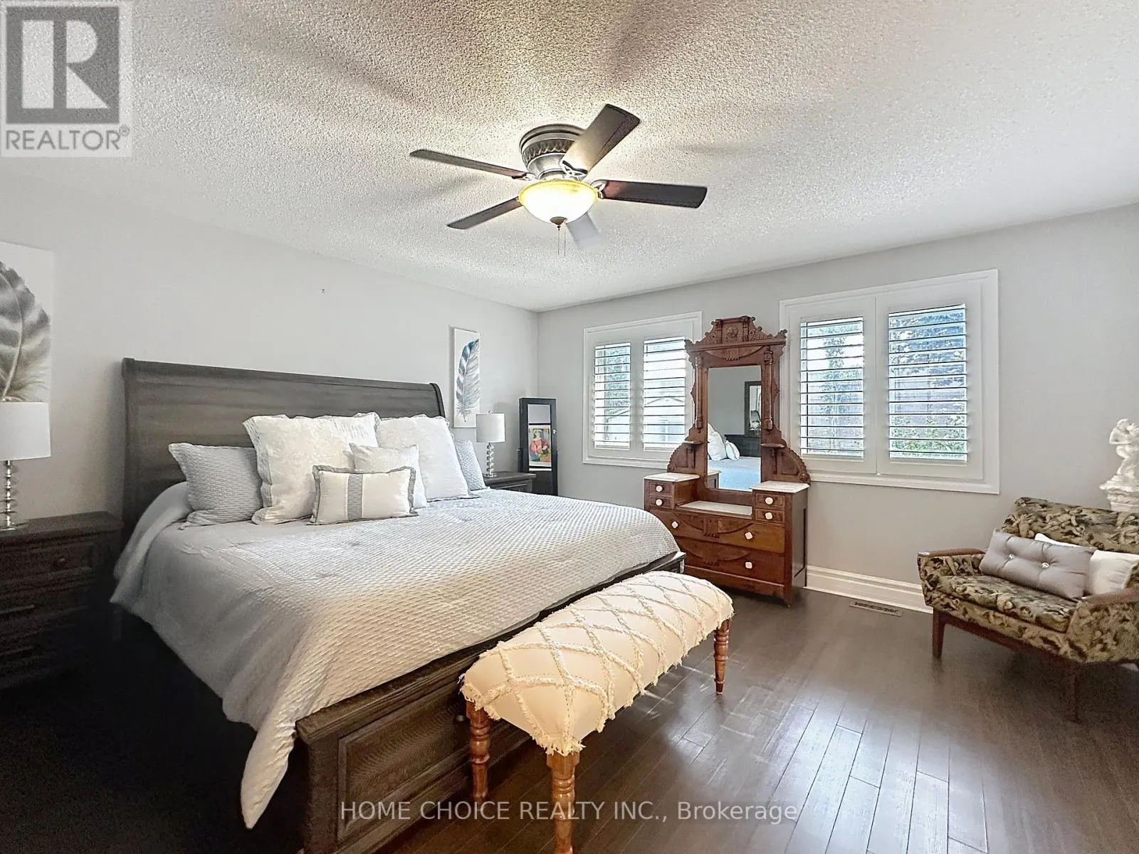 49 RIVIERA RIDGE