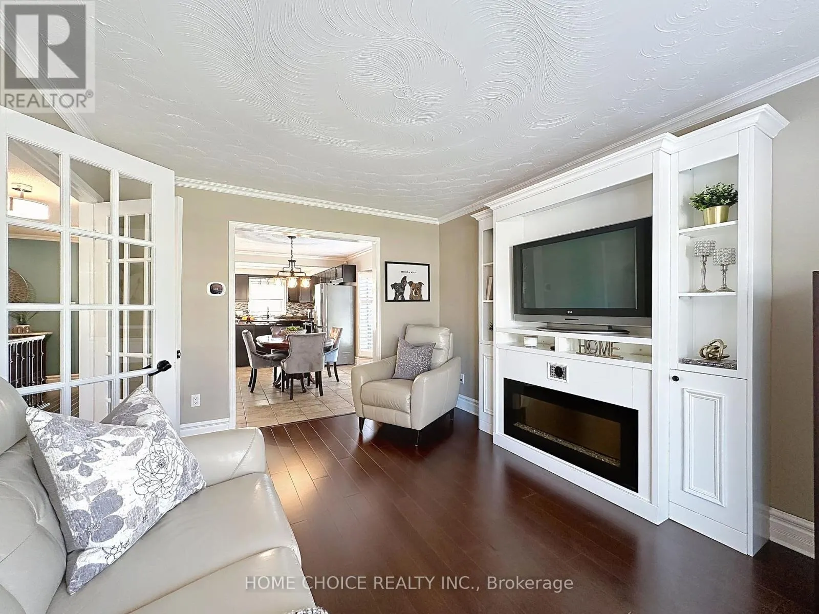 49 RIVIERA RIDGE