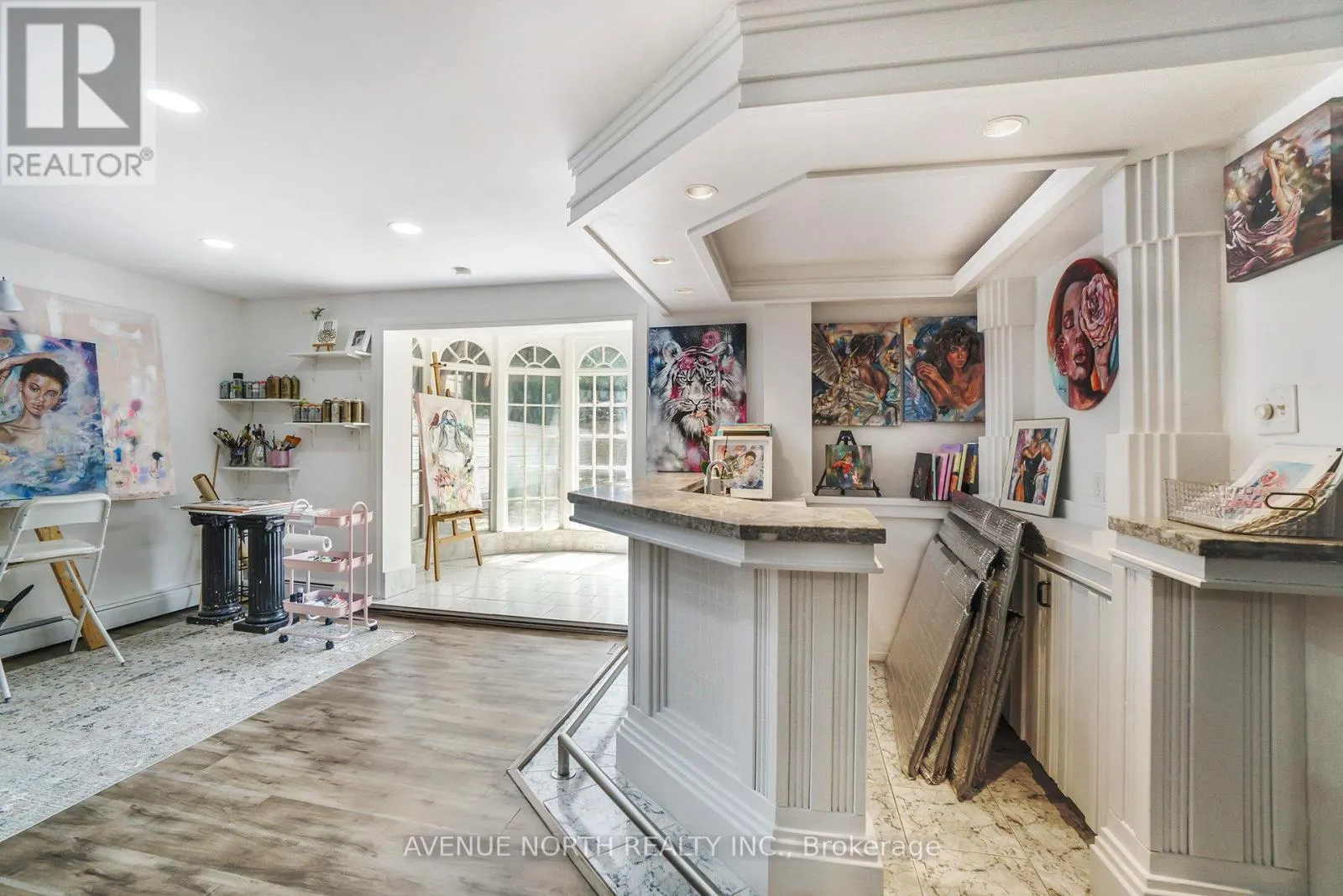 6 MOSGROVE AVENUE