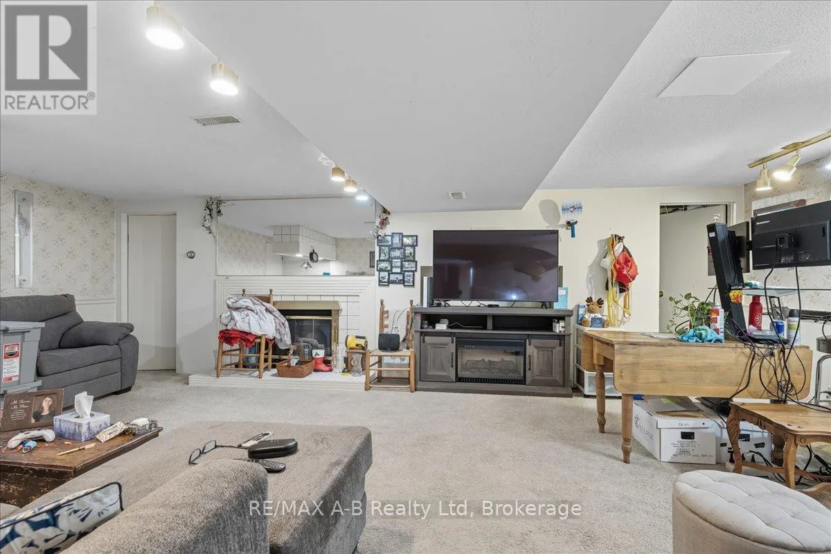 5 MCDONALD STREET