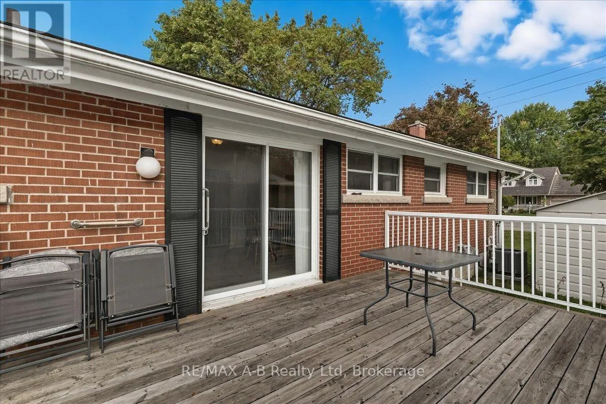 5 MCDONALD STREET