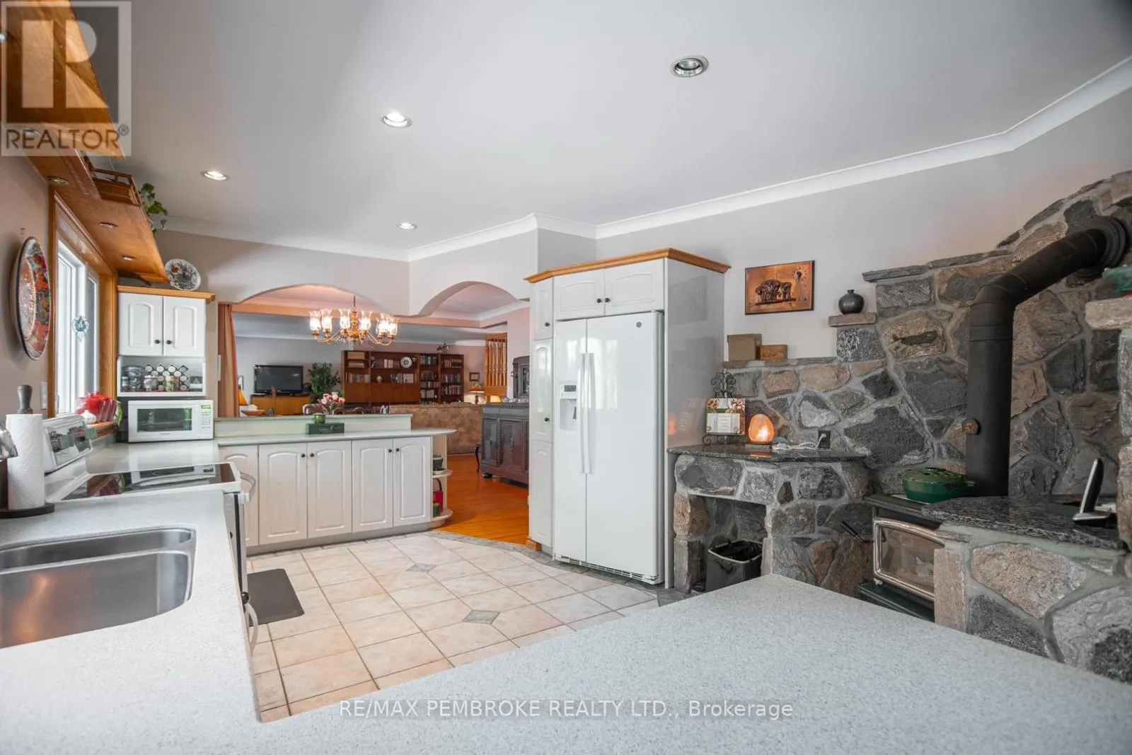 55 BLUE DANUBE WAY