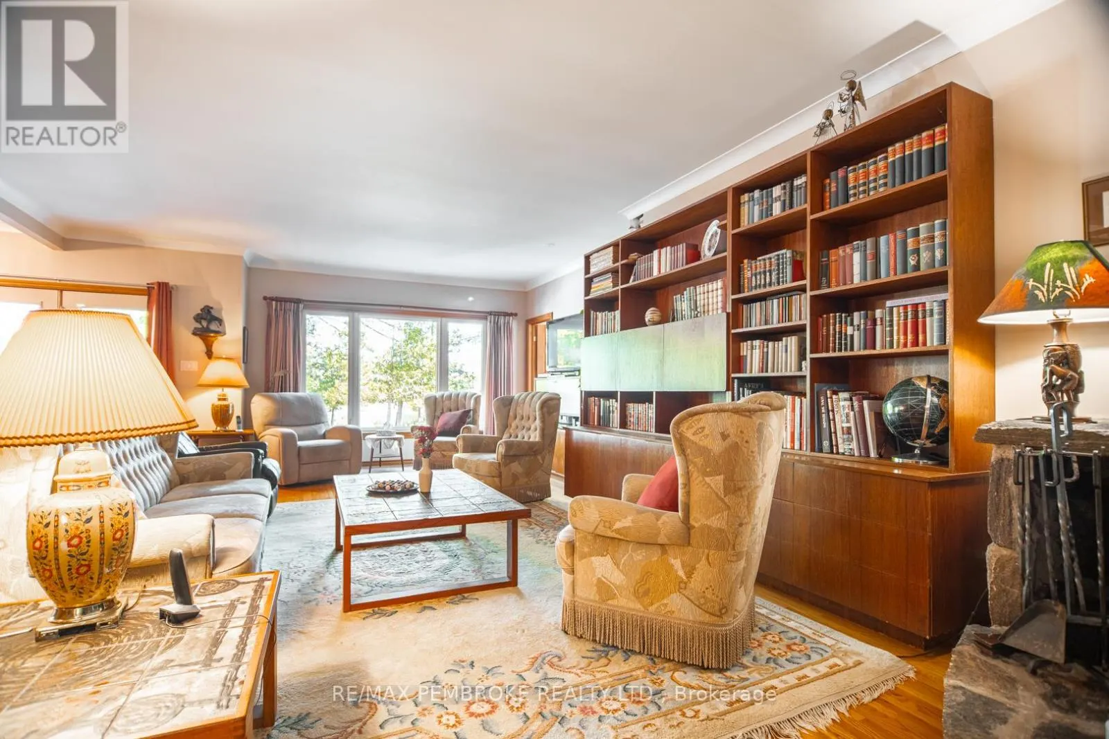 55 BLUE DANUBE WAY