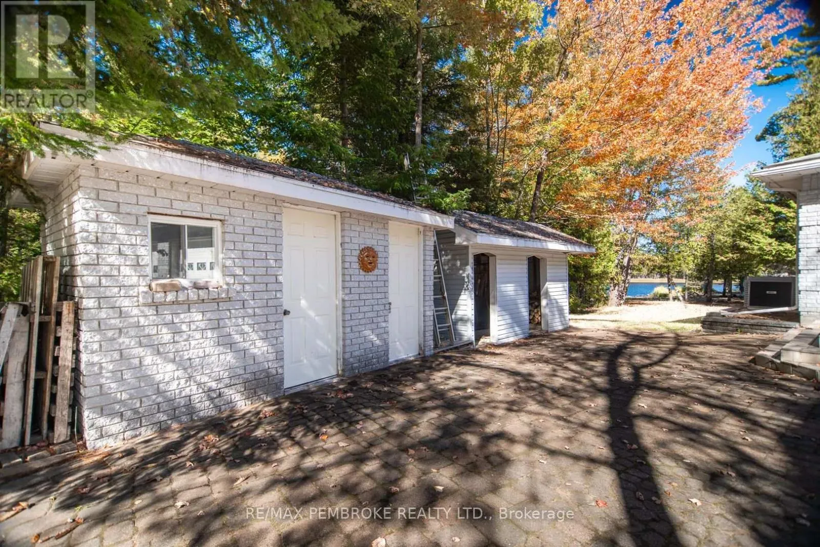 55 BLUE DANUBE WAY