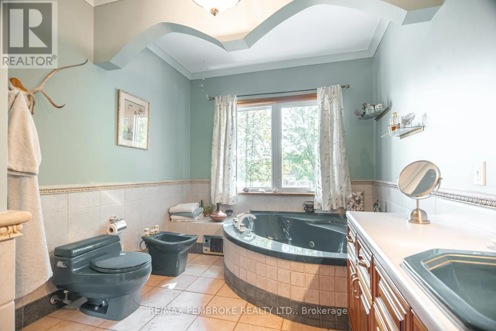 55 BLUE DANUBE WAY